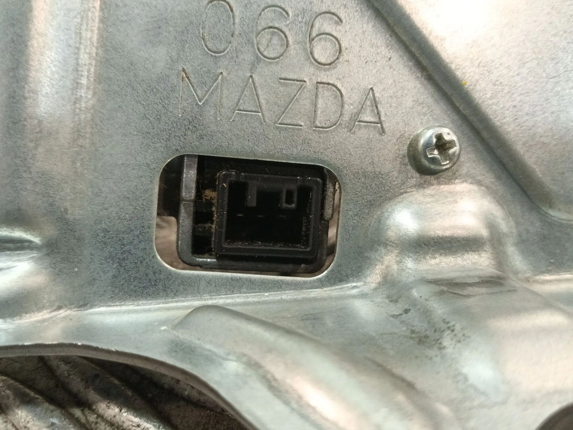 Motor Limpia Trasero para Mazda 3 Berlina (Bp)