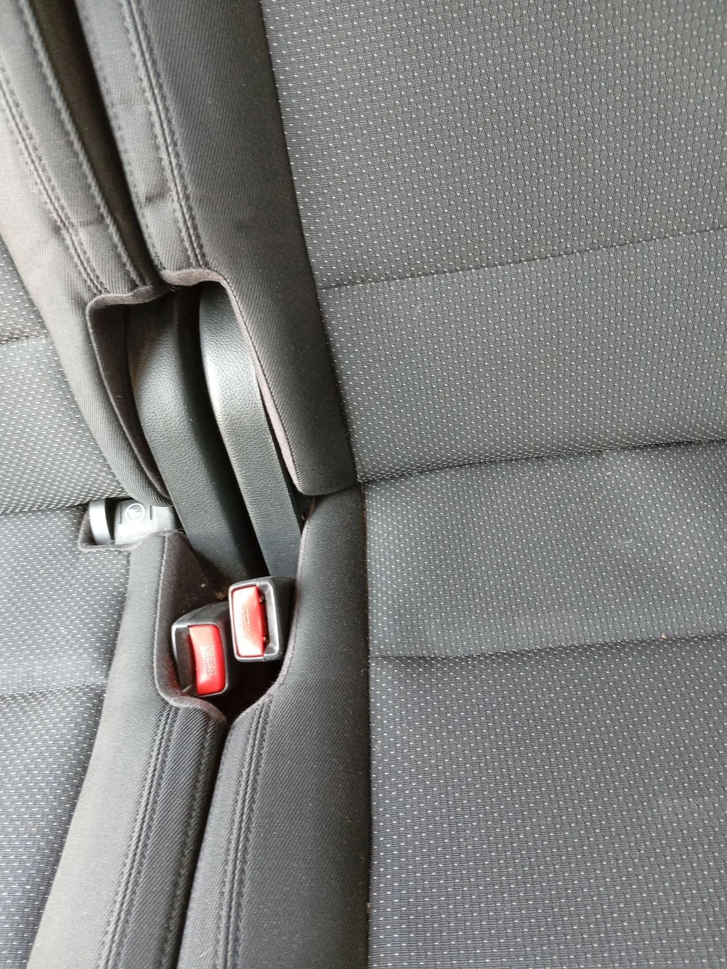 Enganche Cinturon Trasero Central para Kia Carens Iv