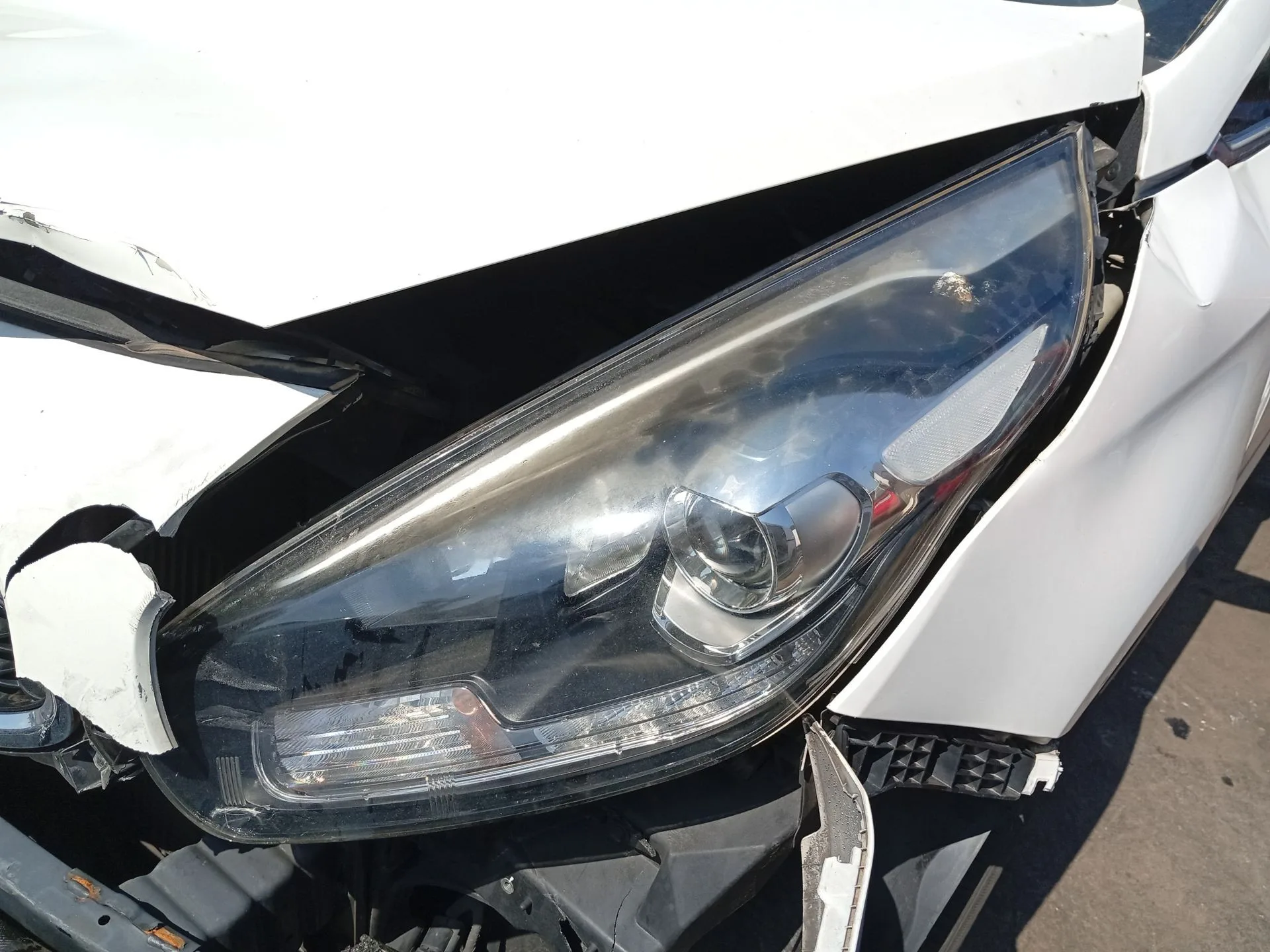 Faro Izquierdo para Kia Carens Iv