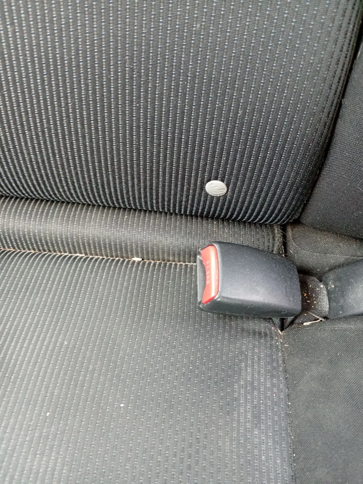 Enganche Cinturon Trasero Derecho para Mazda 3 Sedan (Bl)