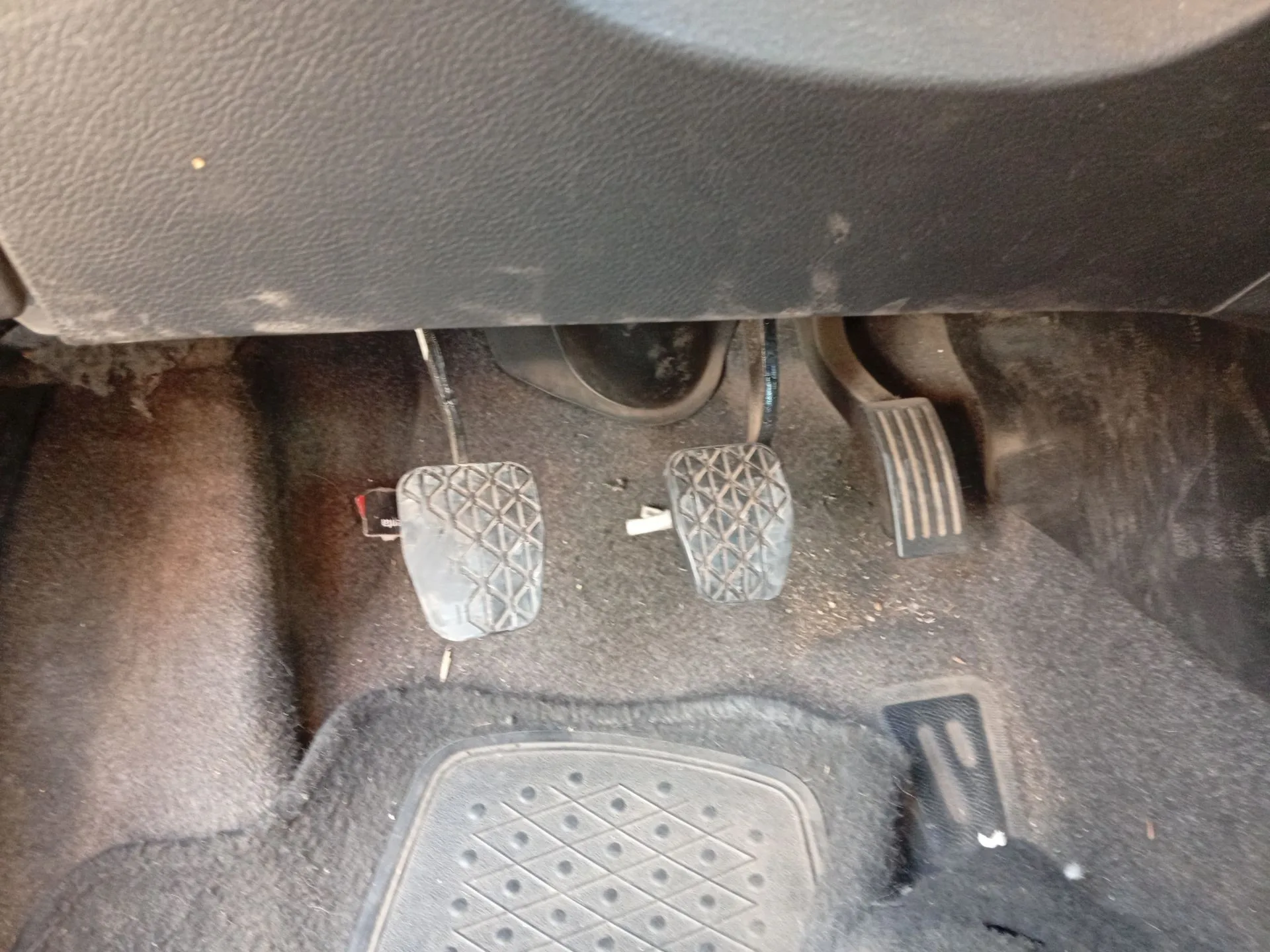 Pedal Freno para Mazda 3 Sedan (Bl)