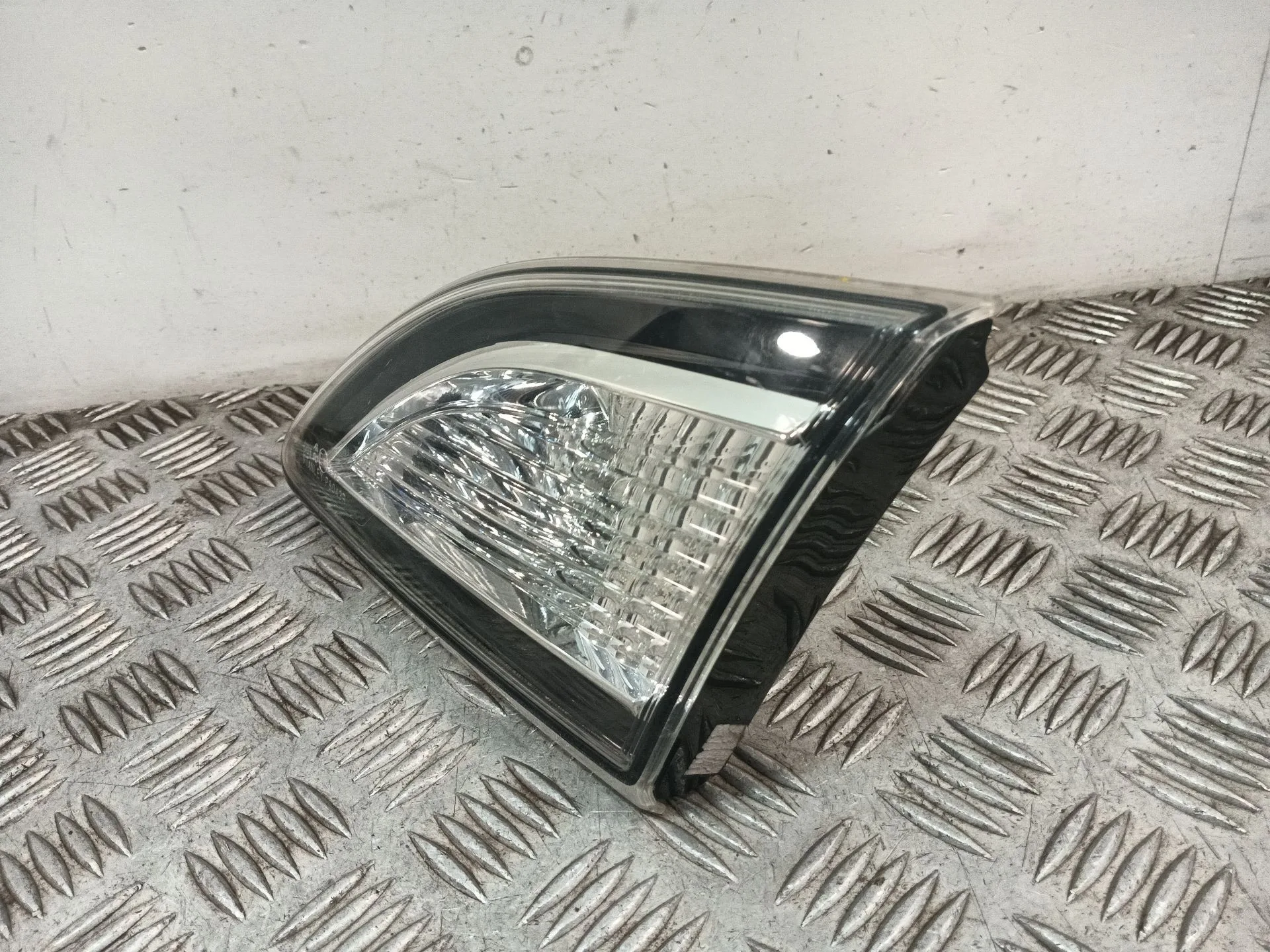 Piloto Trasero Derecho Interior para Mazda 3 Sedan (Bl)