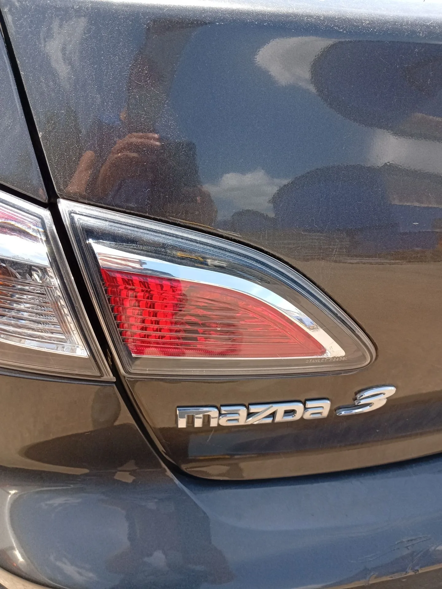 Piloto Trasero Izquierdo Interior para Mazda 3 Sedan (Bl)