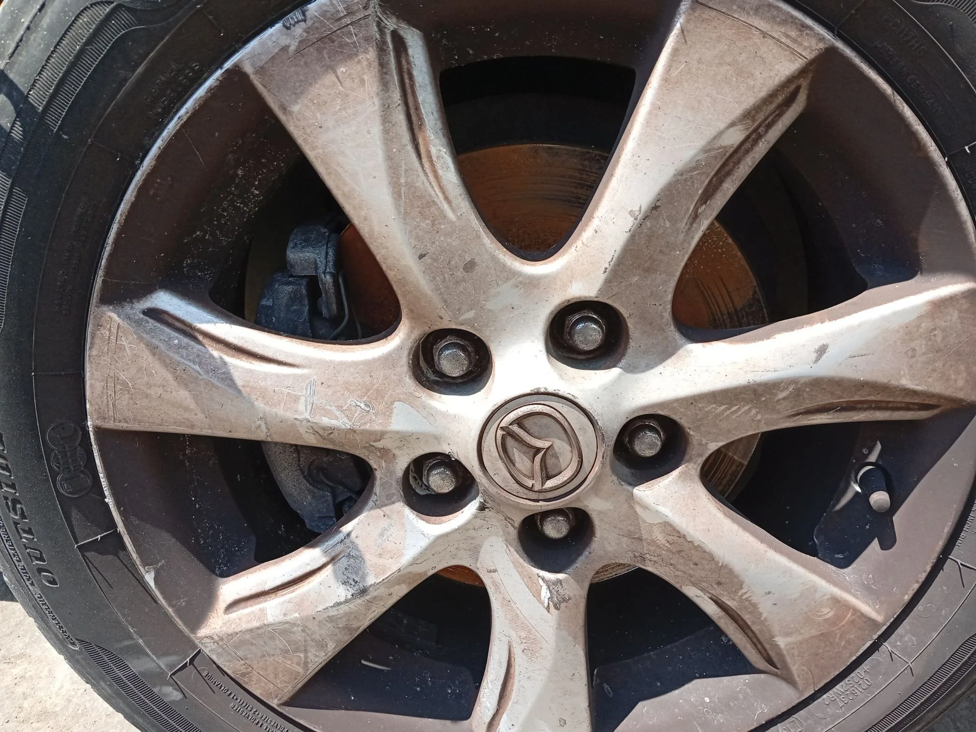 Pinza Freno Delantera Izquierda para Mazda 3 Sedan (Bl)