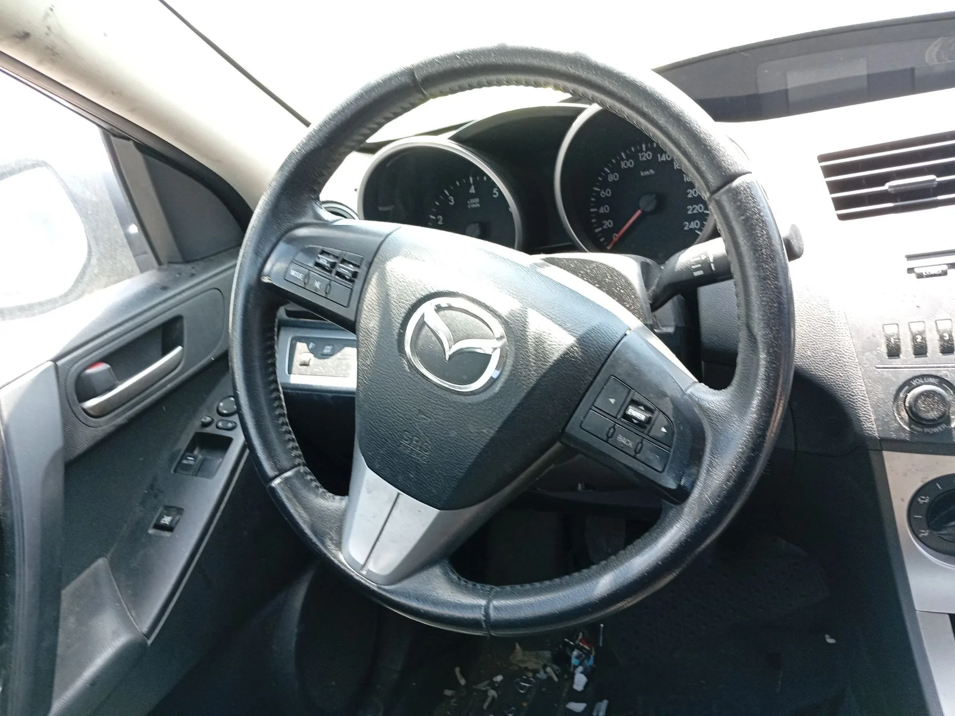 Volante para Mazda 3 Sedan (Bl)