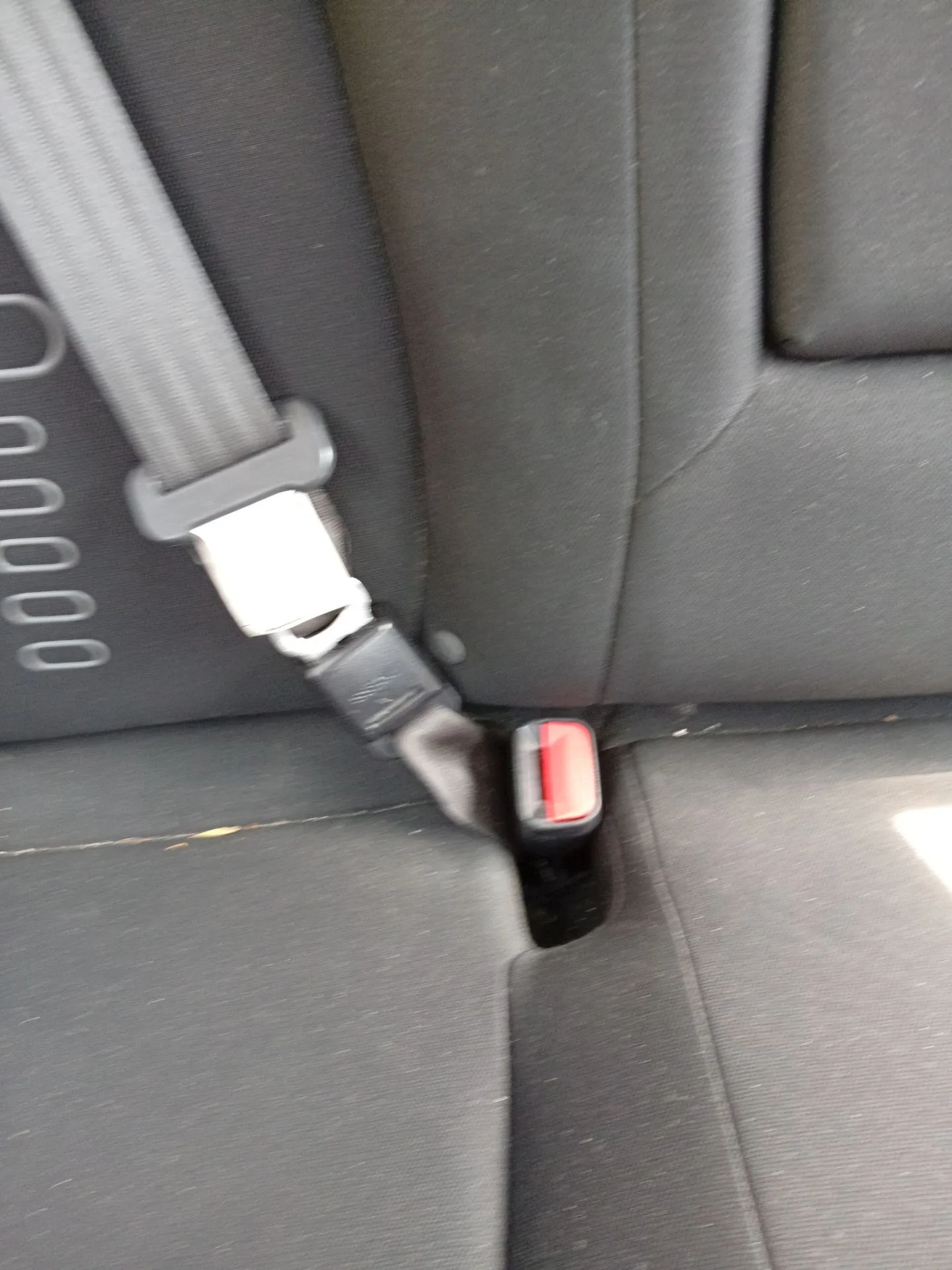 Enganche Cinturon Trasero Derecho para Kia Sportage Iii (Sl)