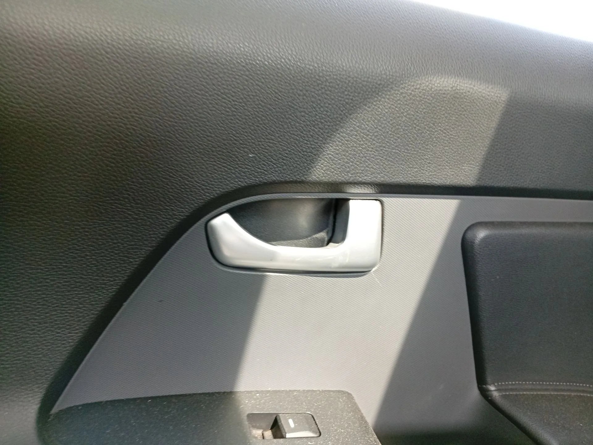 Maneta Interior Trasera Derecha para Kia Sportage Iii (Sl)