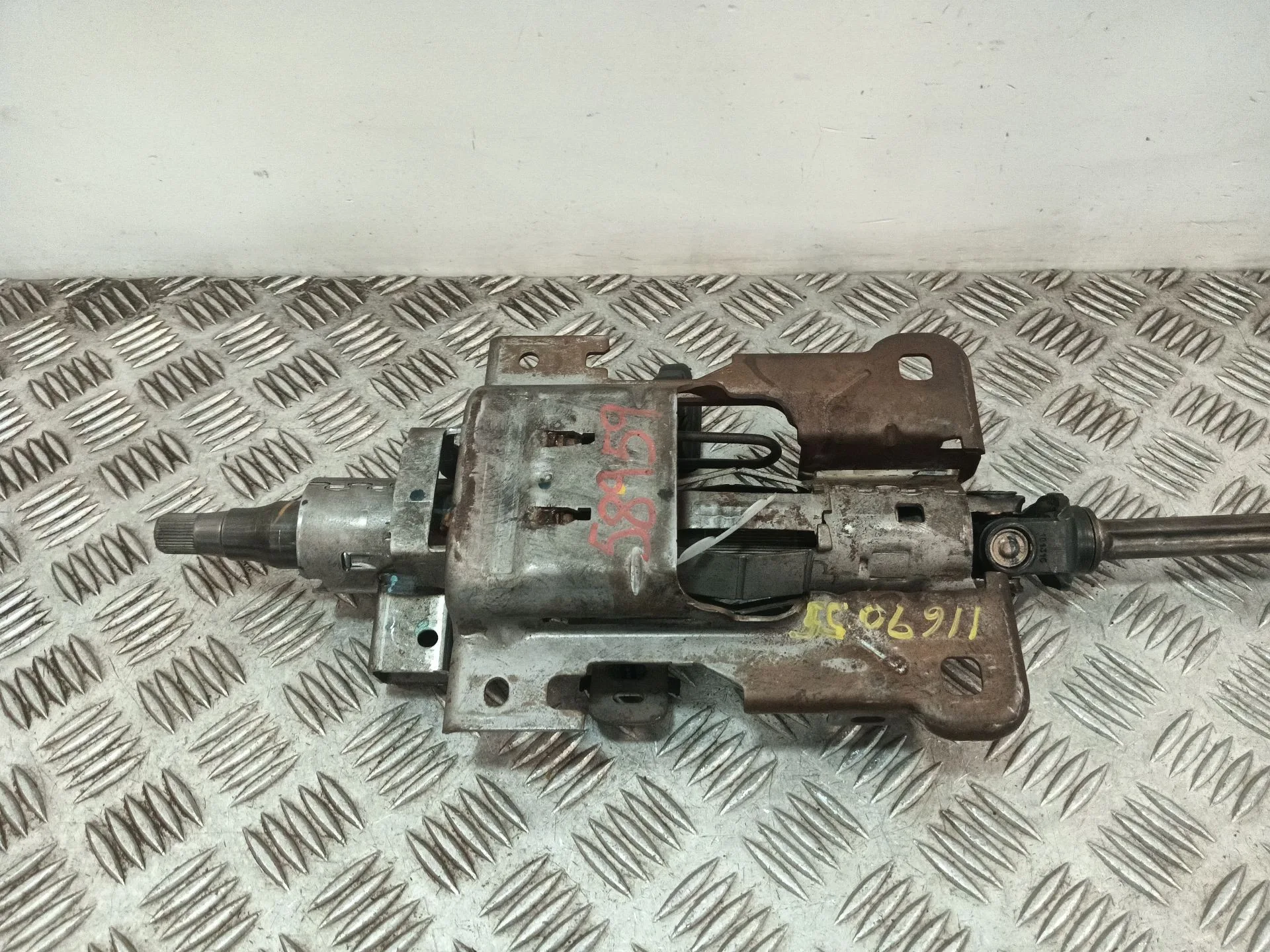 Columna Direccion para Peugeot 208