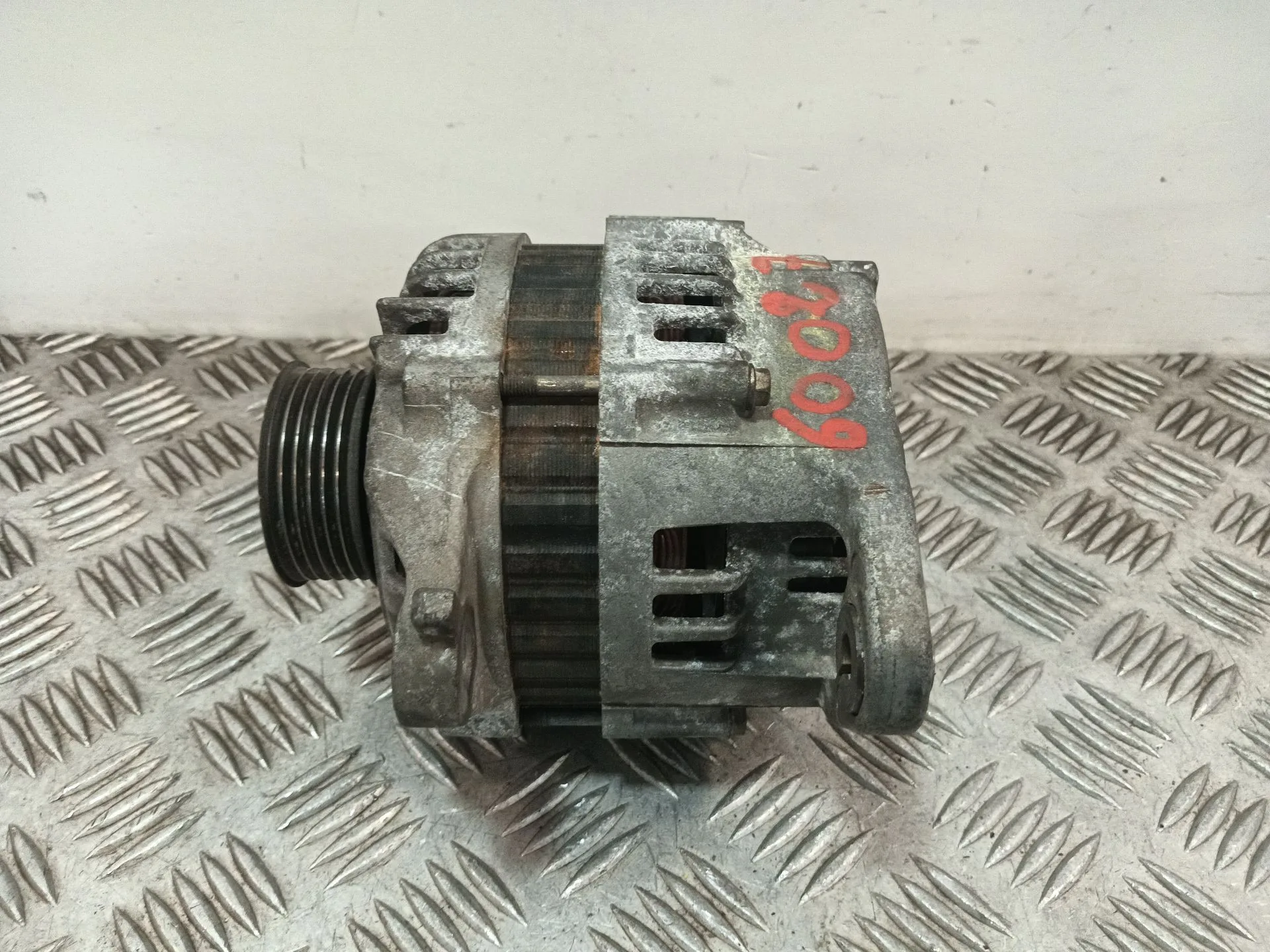 Alternador para Nissan Almera Ii Hatchback (N16)