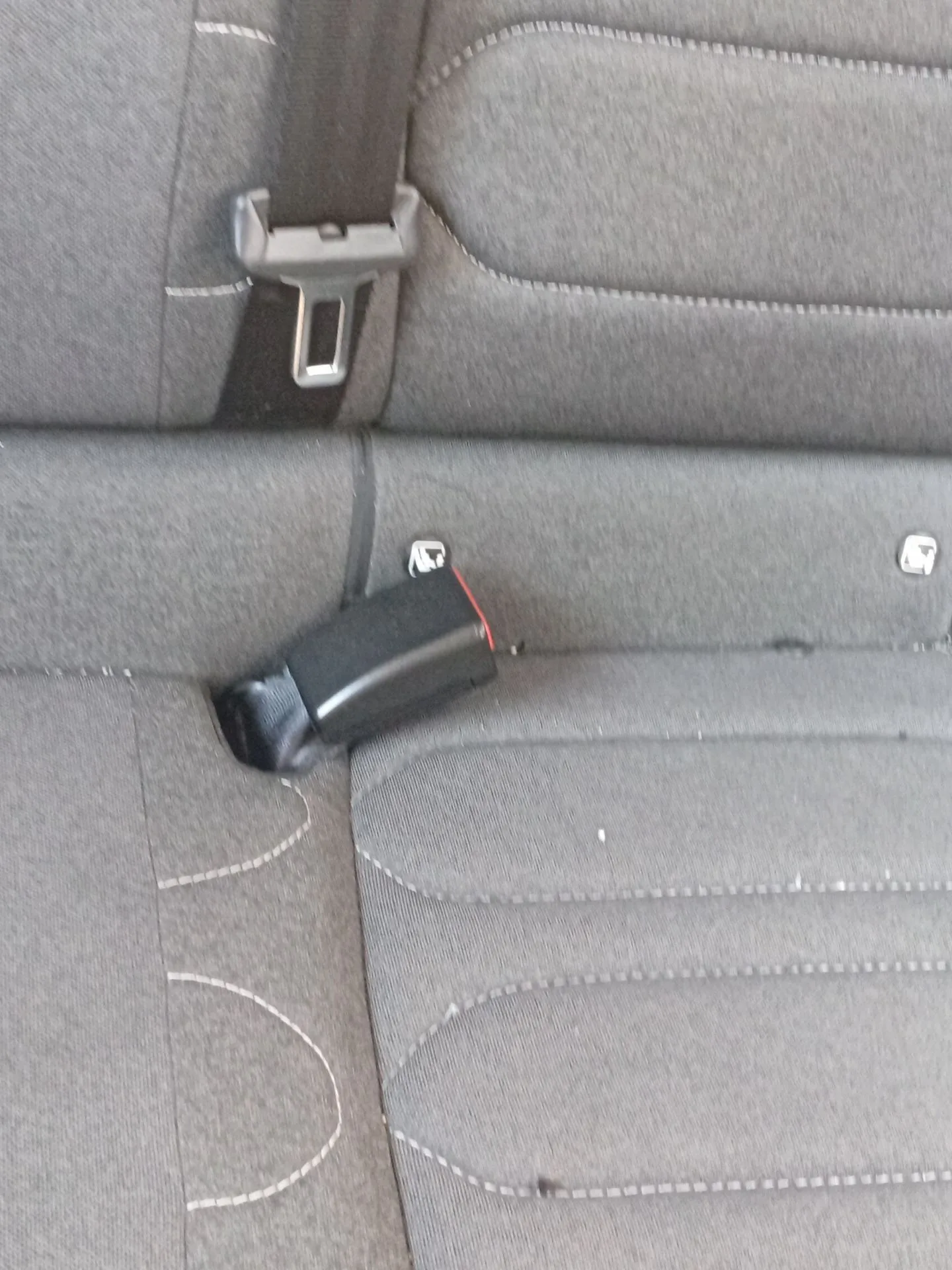Enganche Cinturon Trasero Izquierdo para Citroën C4 Iii (Ba_, Bb_, Bc_)