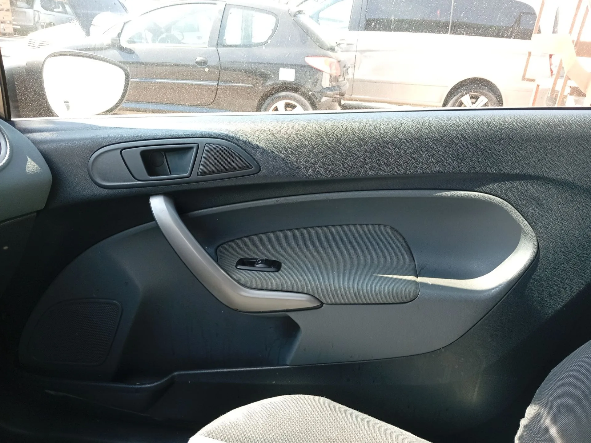 Guarnecido Puerta Delantera Derecha para Ford Fiesta Vi (Cb1, Ccn)