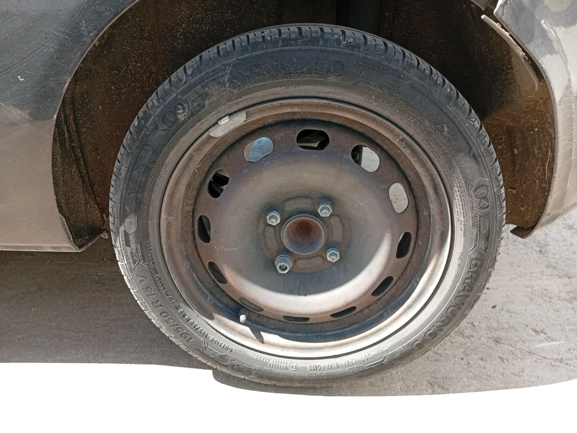 Mangueta Trasera Izquierda para Ford Fiesta Vi (Cb1, Ccn)