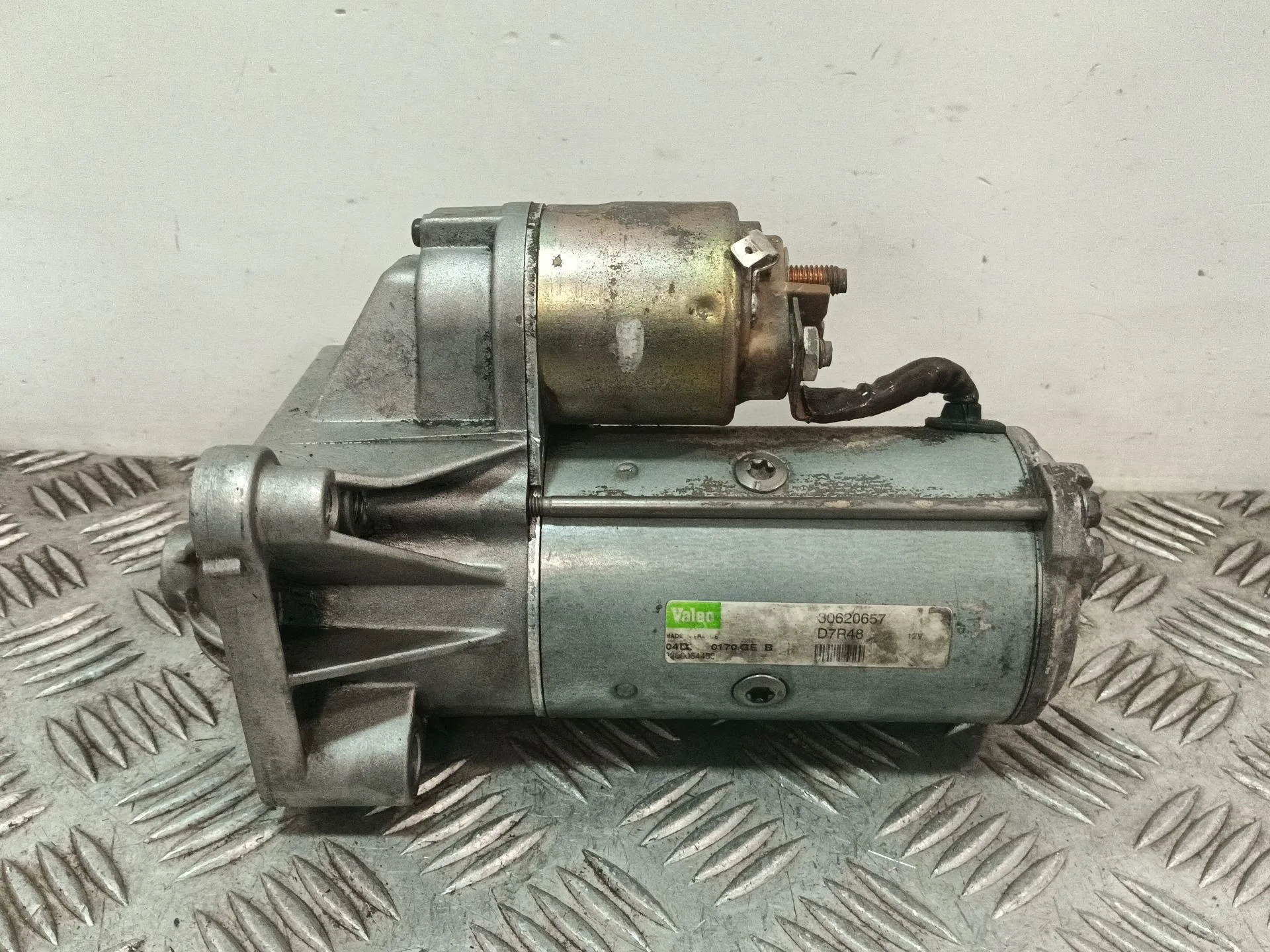 Motor Arranque para Volvo V40 Station Wagon (645)