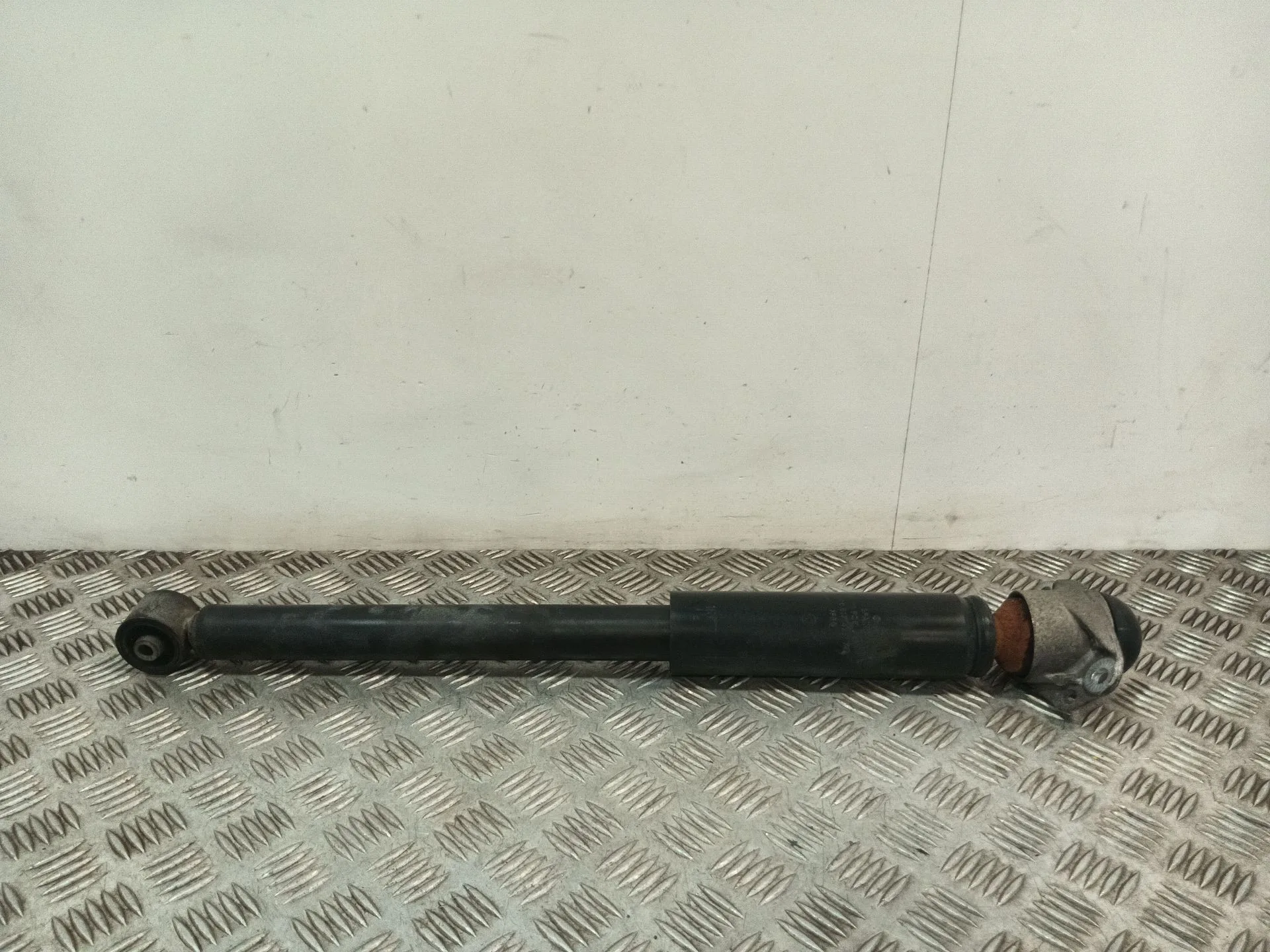 Amortiguador Trasero para Volkswagen Polo Iv (9N_, 9A_)