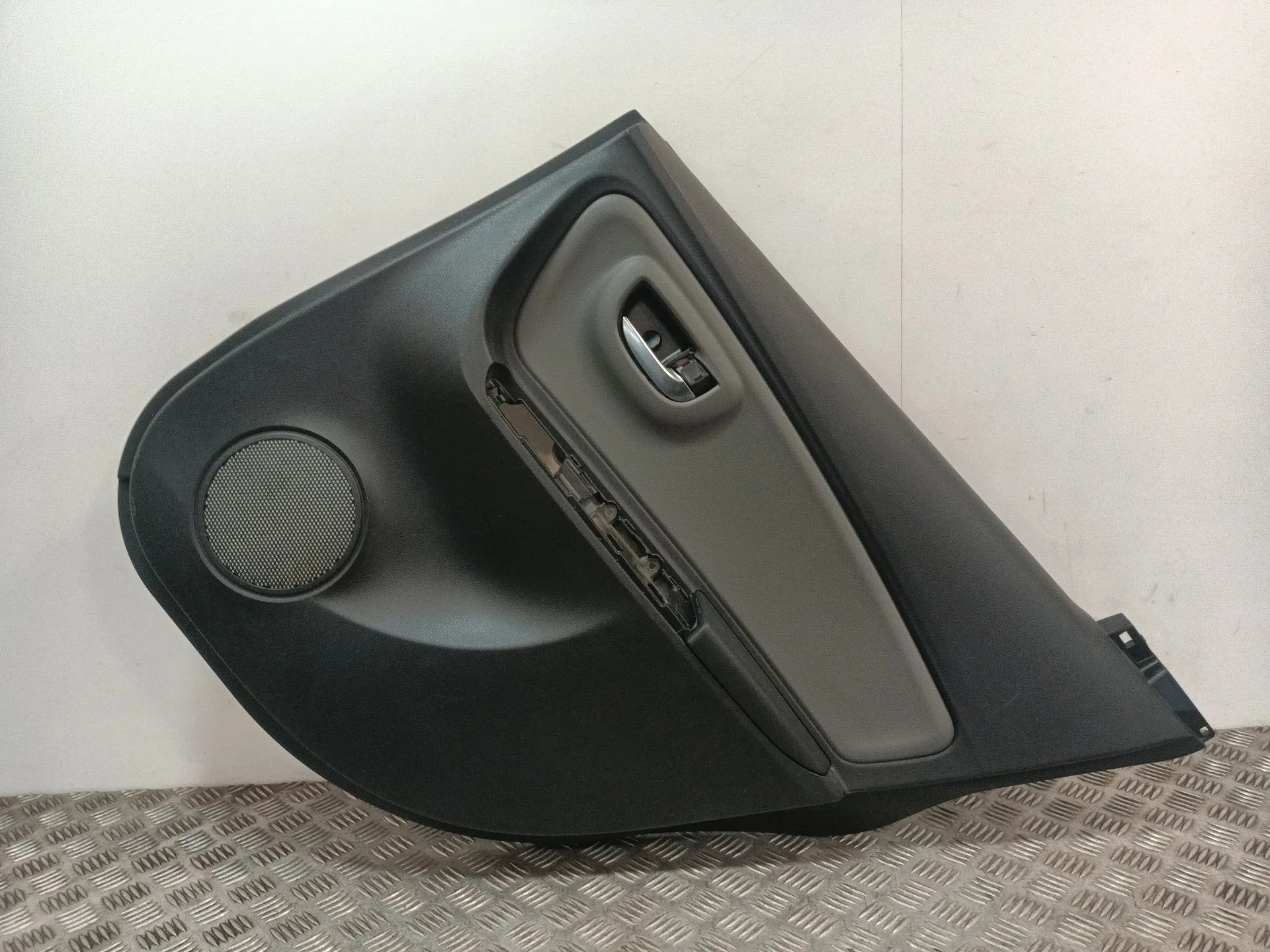 Guarnecido Puerta Trasera Derecha para Toyota Yaris (_P13_)