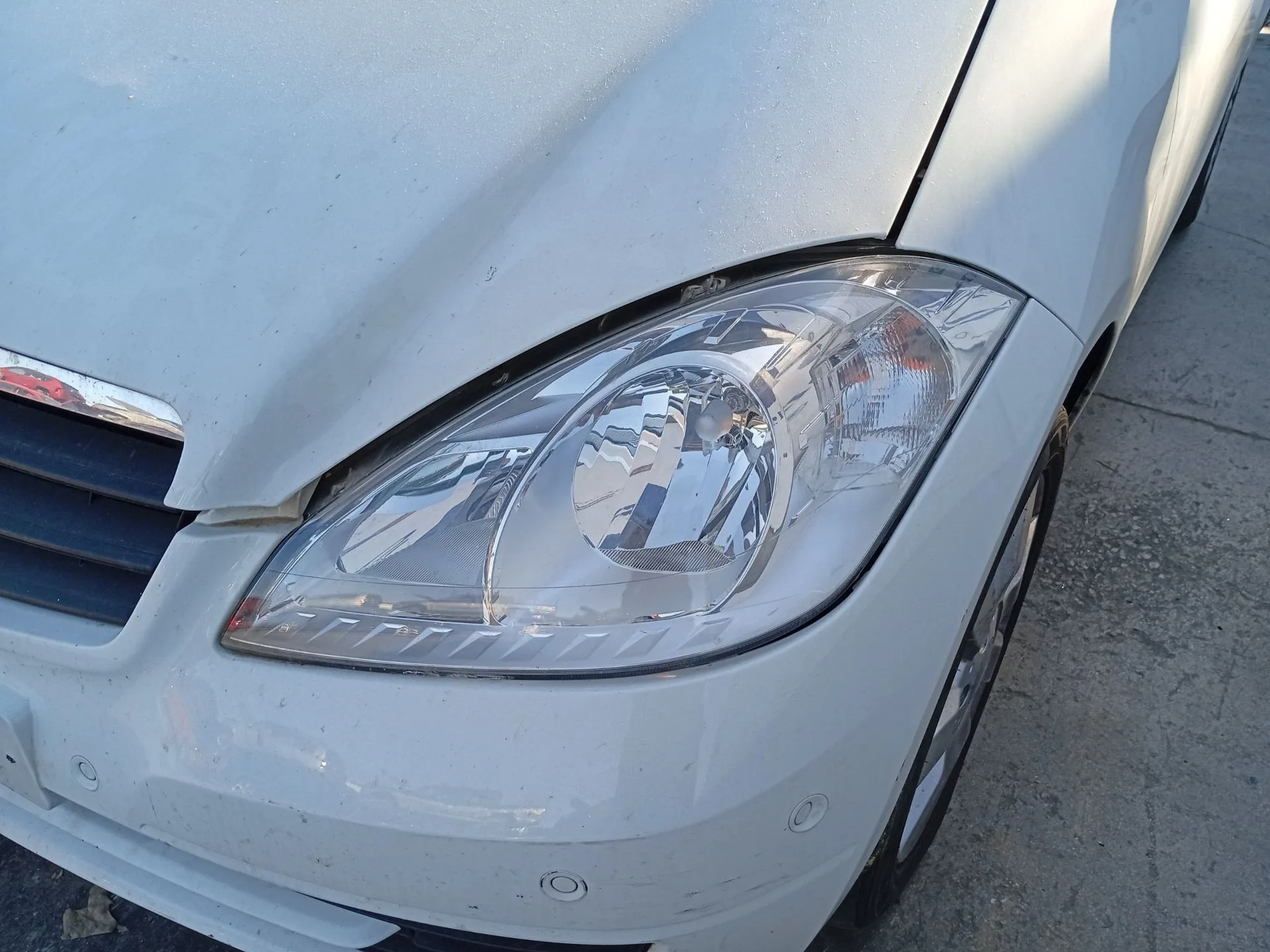 Faro Izquierdo para Mercedes-Benz Clase A (W169)