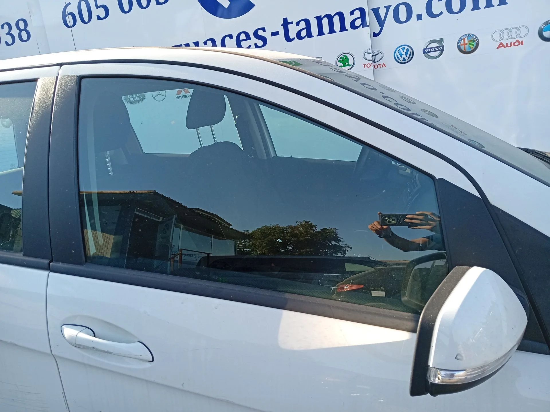 Luna Delantera Derecha para Mercedes-Benz Clase A (W169)