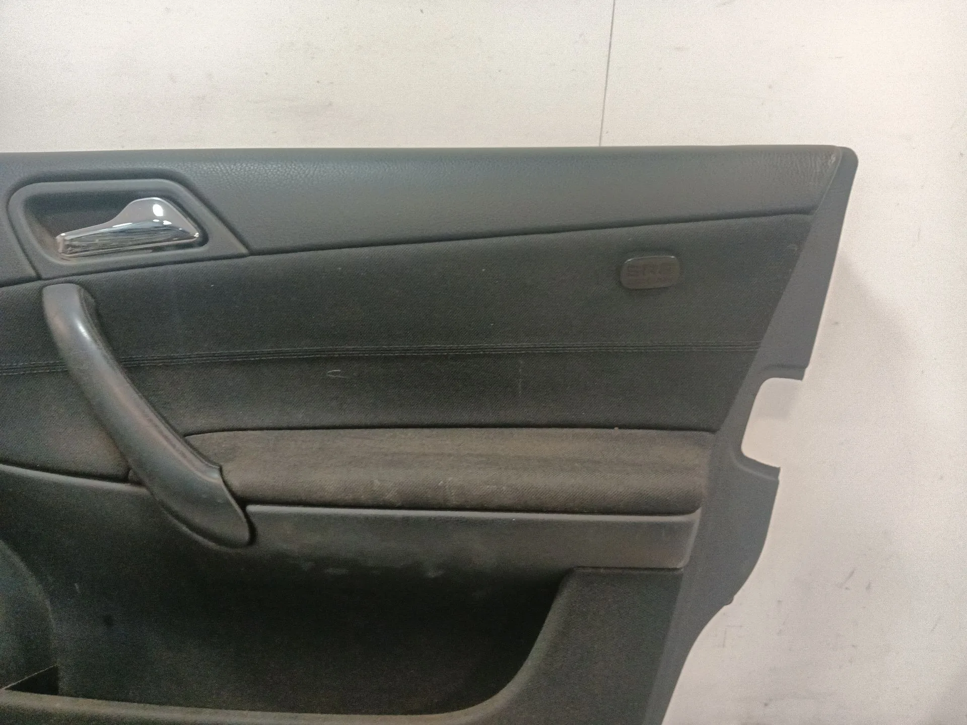 Guarnecido Puerta Delantera Derecha para Mercedes-Benz Clase C (W203)