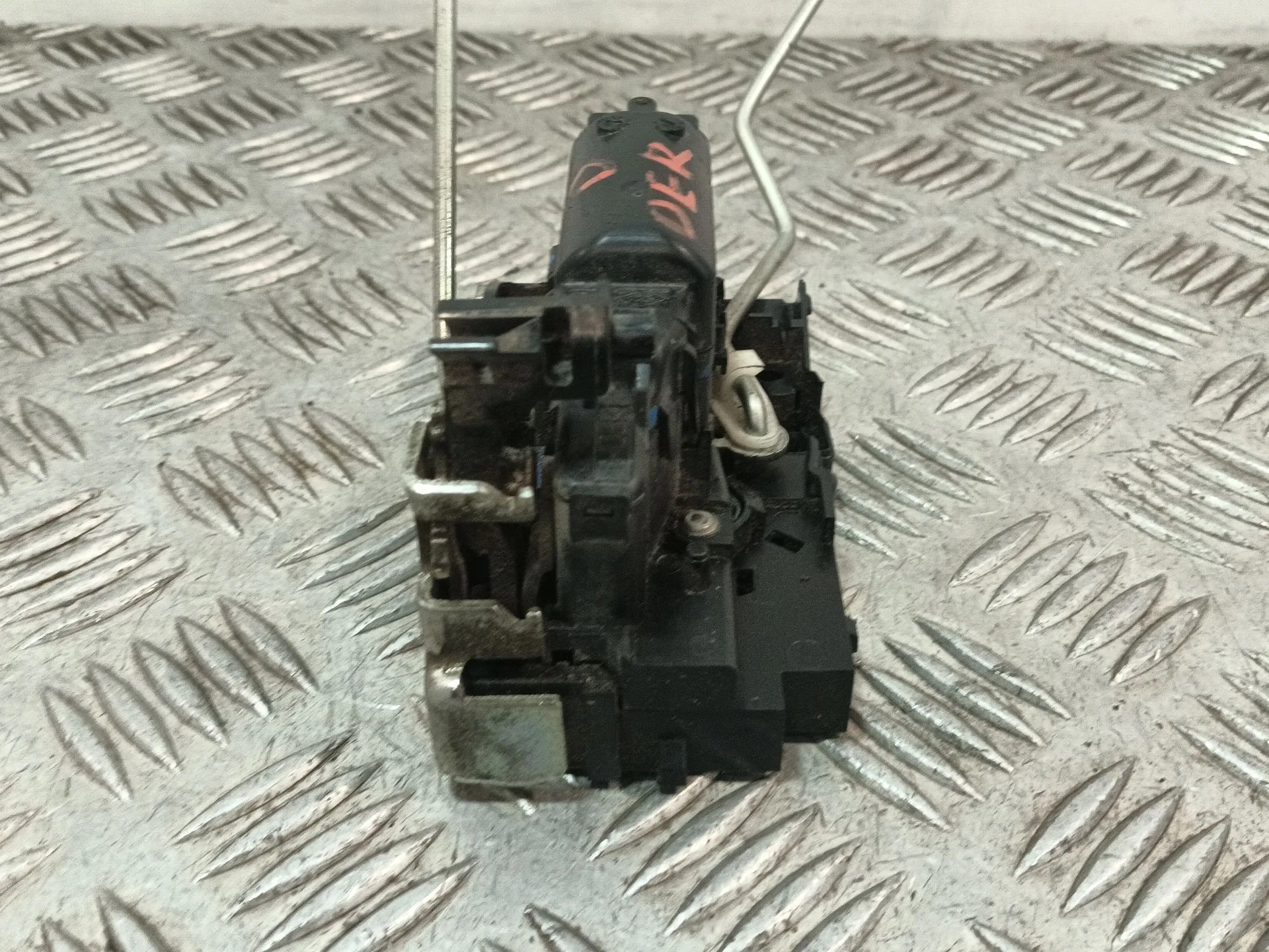 Cerradura Puerta Delantera Derecha para Dacia Lodgy