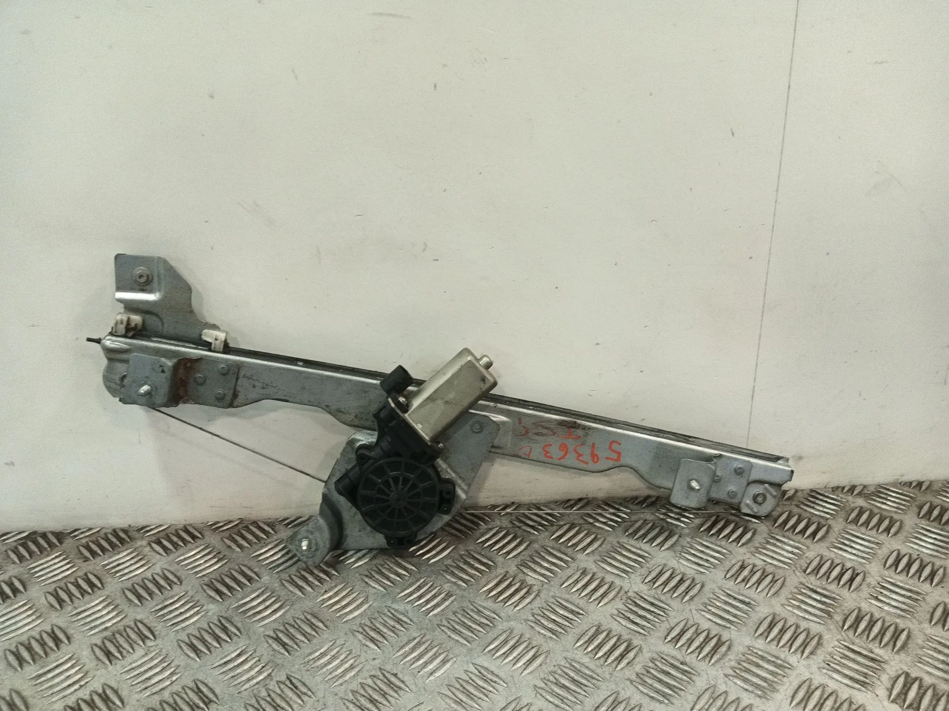 Elevalunas Delantero Izquierdo para Dacia Sandero (Bs_)