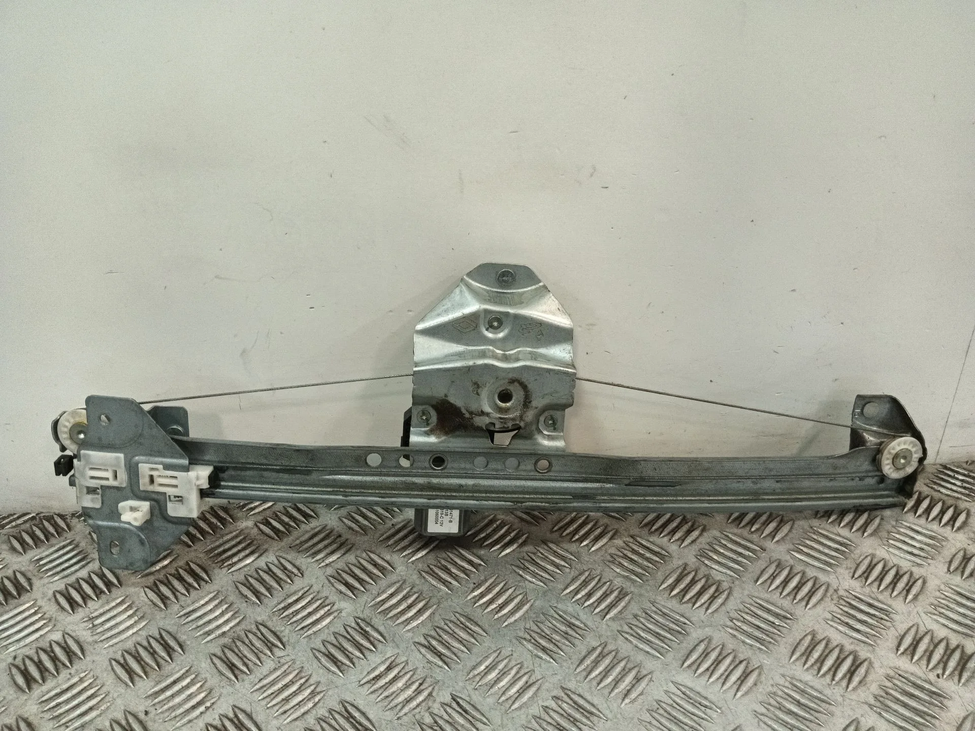 Elevalunas Delantero Derecho para Dacia Sandero (Bs_)
