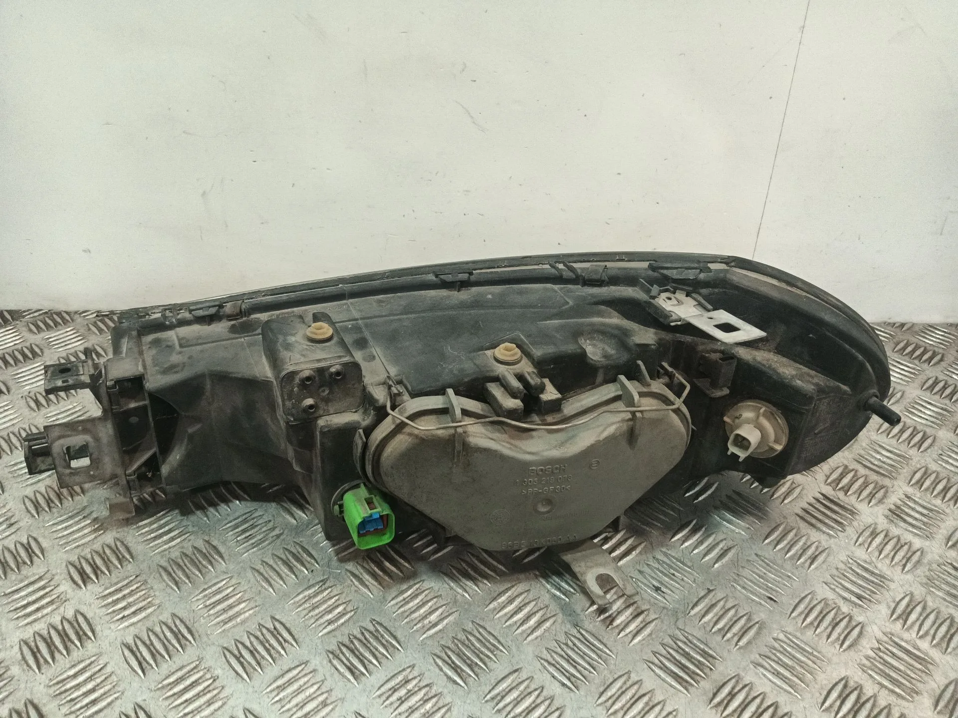 Faro Derecho para Ford Mondeo Ii (Bap)
