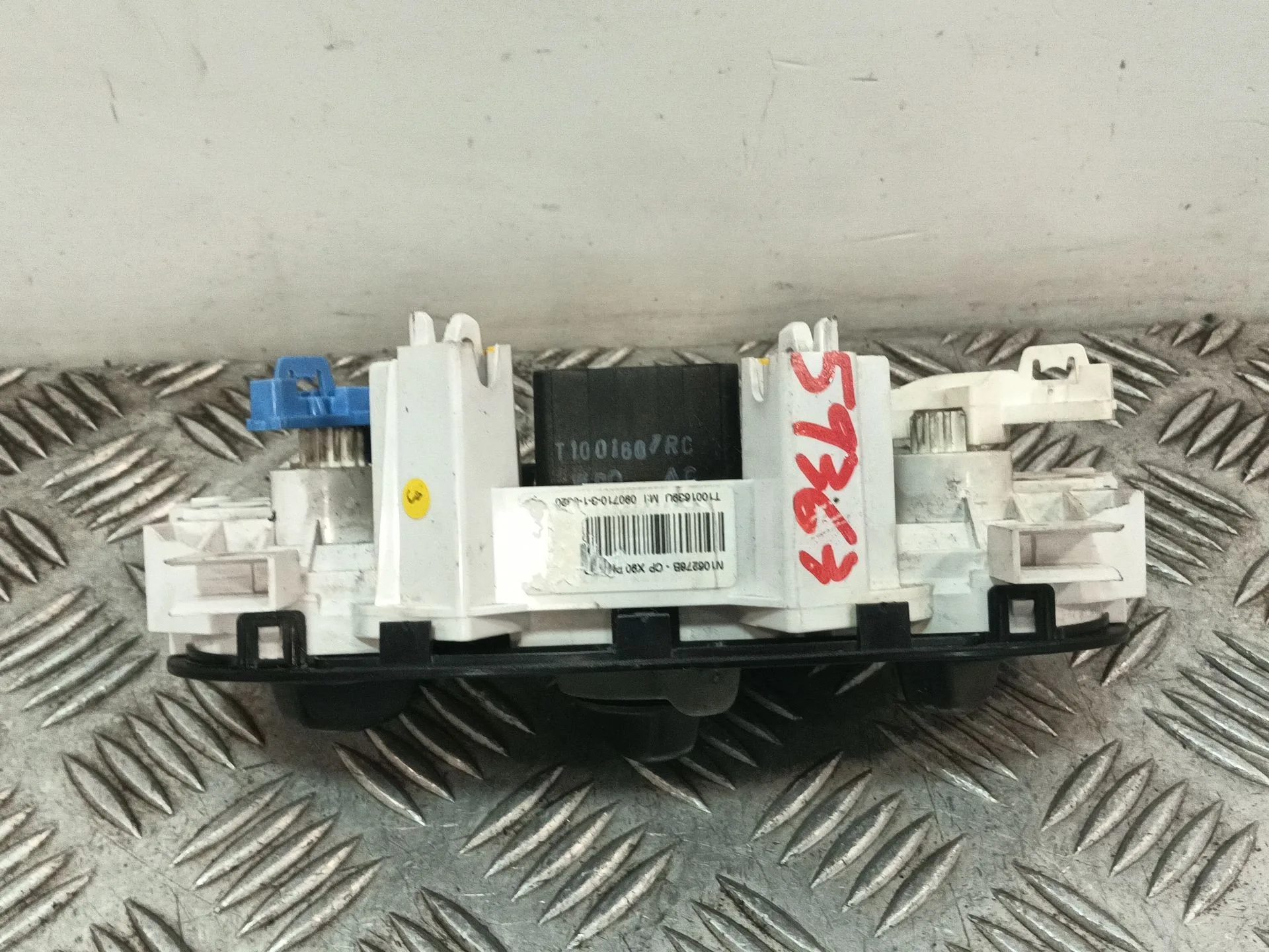 Mando Climatizador para Dacia Sandero (Bs_)