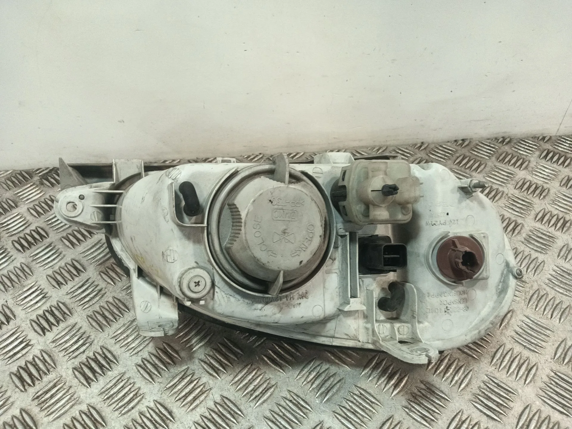 Faro Izquierdo para Daewoo Lanos (Klat)