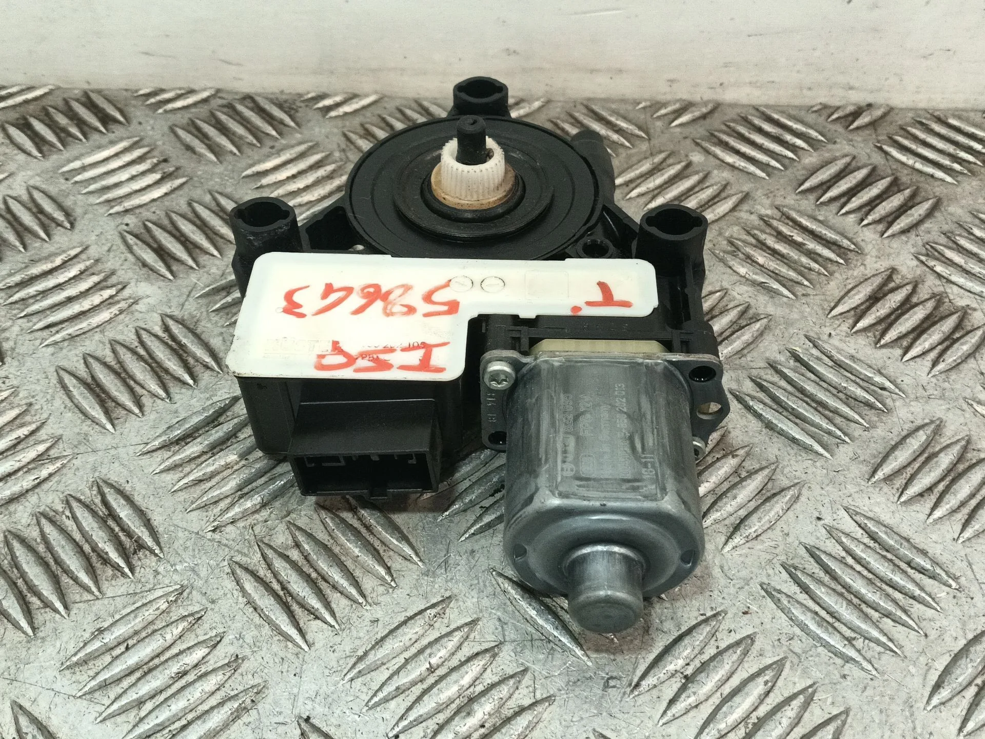 Motor Elevalunas Trasero Izquierdo para Seat Ibiza (Kj1)