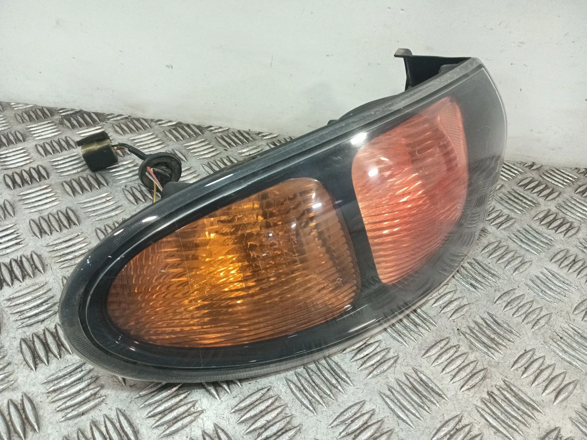 Piloto Trasero Izquierdo para Daewoo Lanos (Klat)