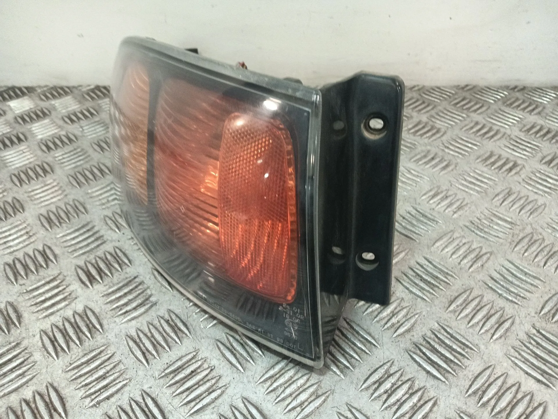 Piloto Trasero Izquierdo para Daewoo Lanos (Klat)