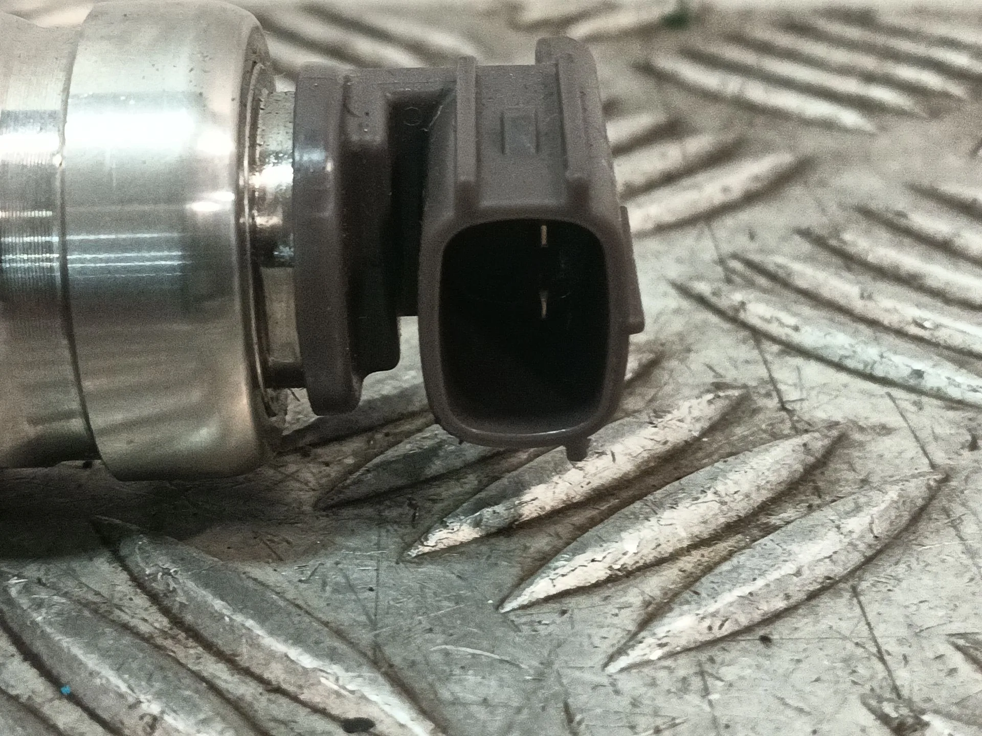 Inyector para Nissan Nt400 Cabstar (F24M)