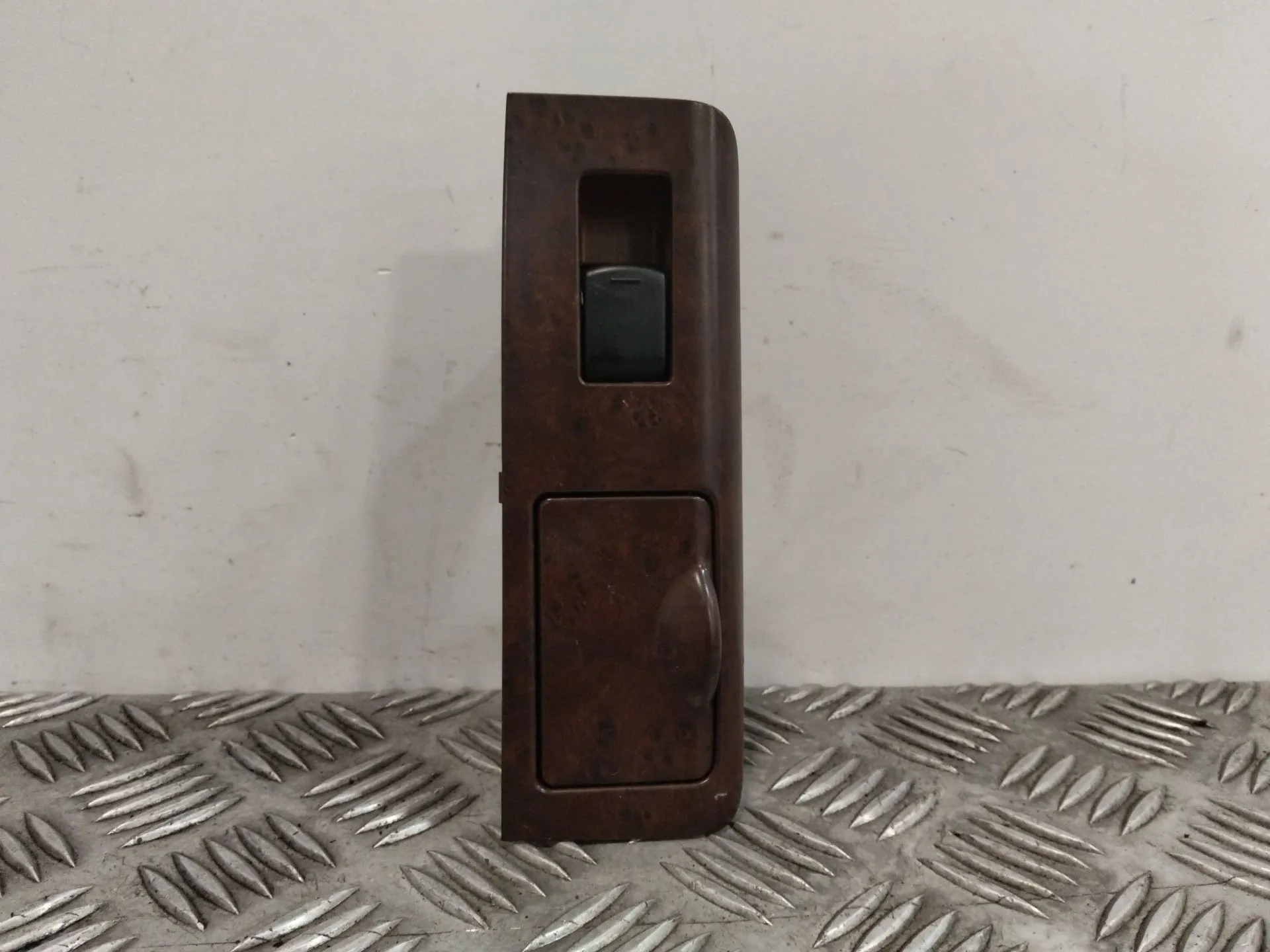 Mando Elevalunas Trasero Izquierdo para Nissan Pathfinder (R51)