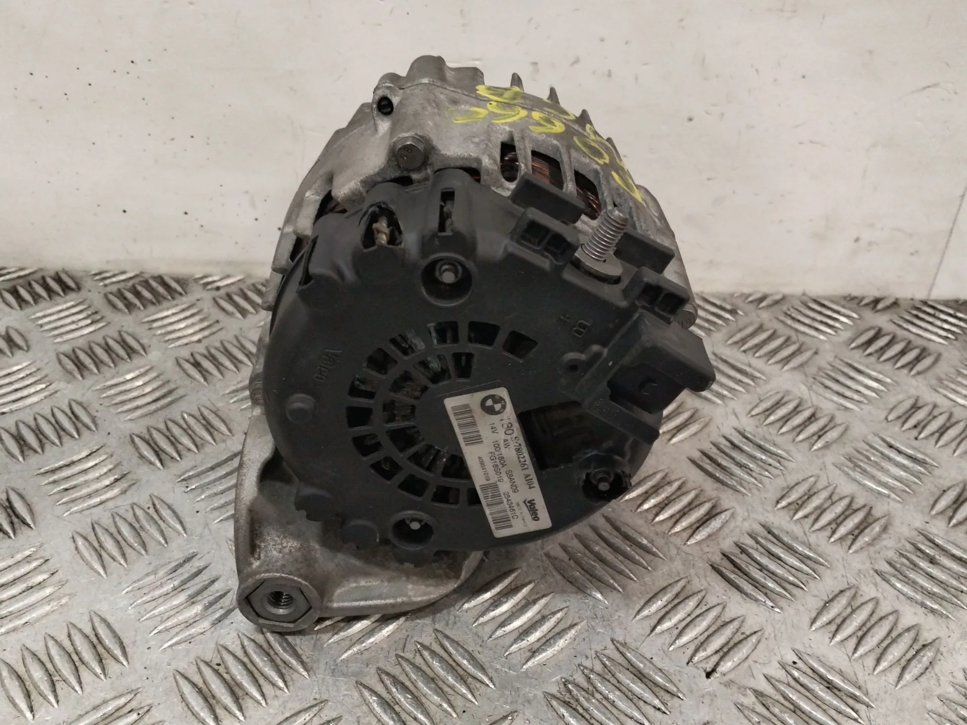 Alternador para Bmw 1 (E81)