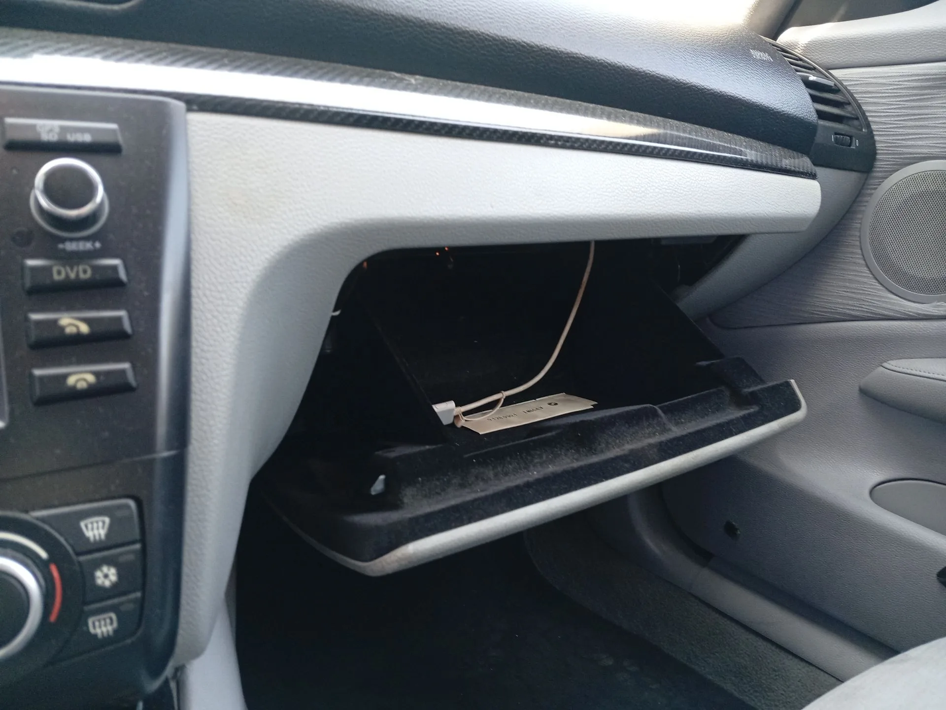 Guantera para Bmw 1 (E81)