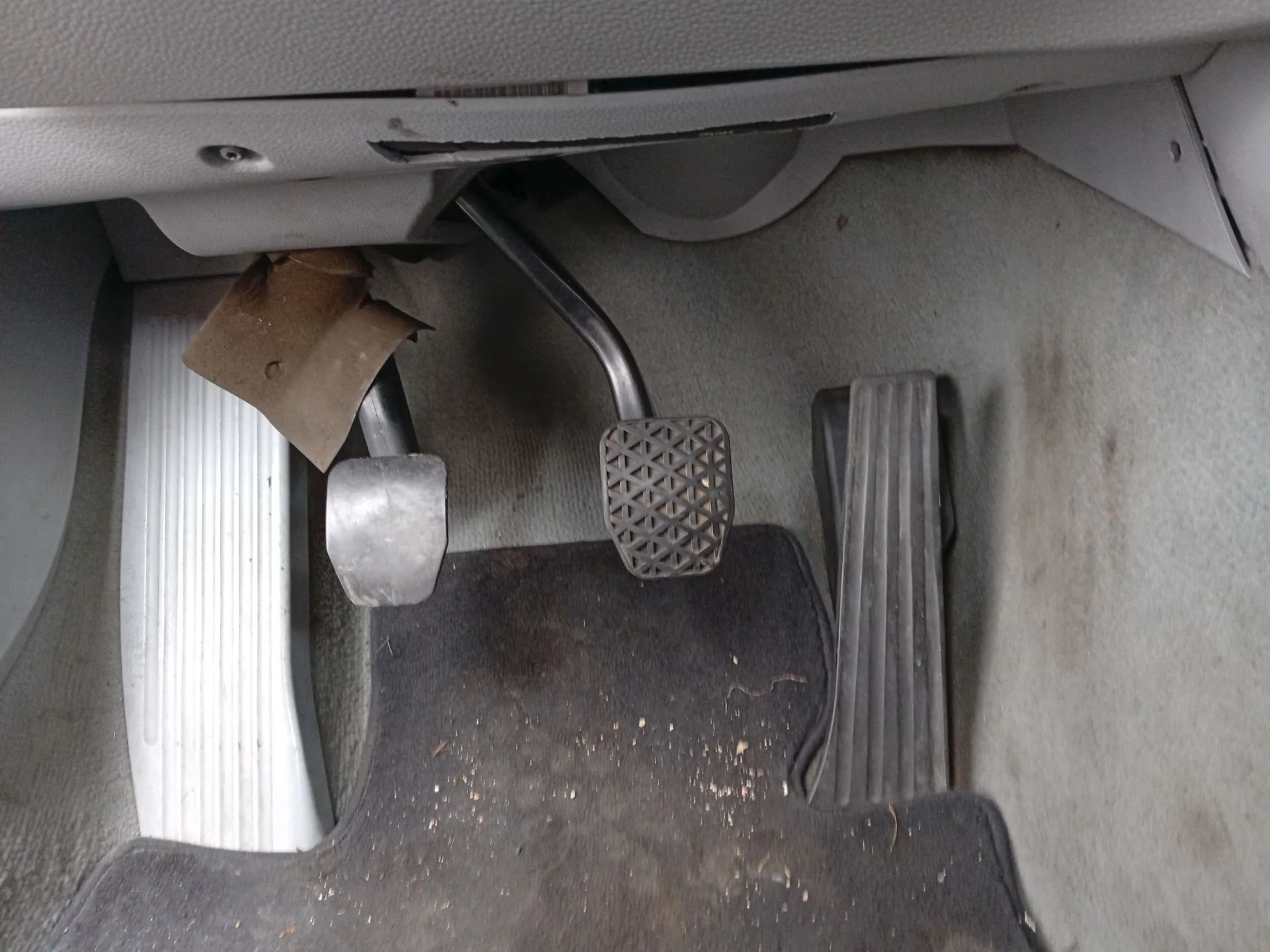 Pedal Embrague para Bmw 1 (E81)