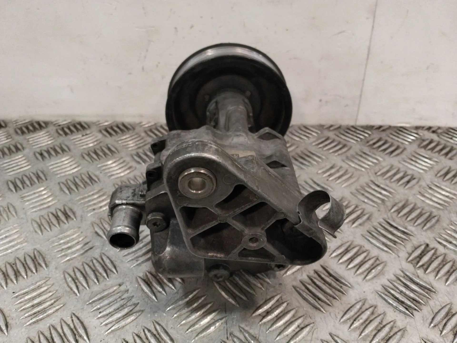 Bomba Direccion para Bmw X5 (E70)