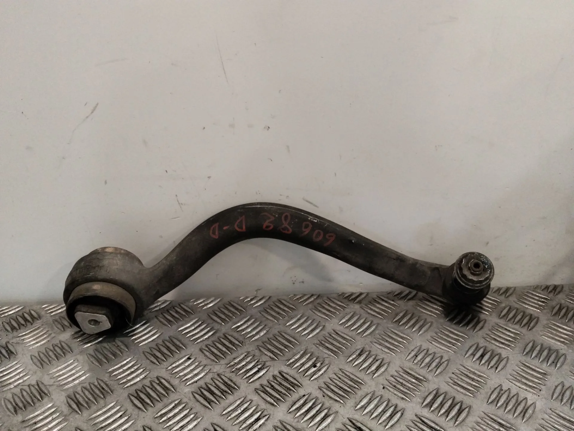 Brazo Suspension Superior Delantero Derecho para Bmw X5 (E70)