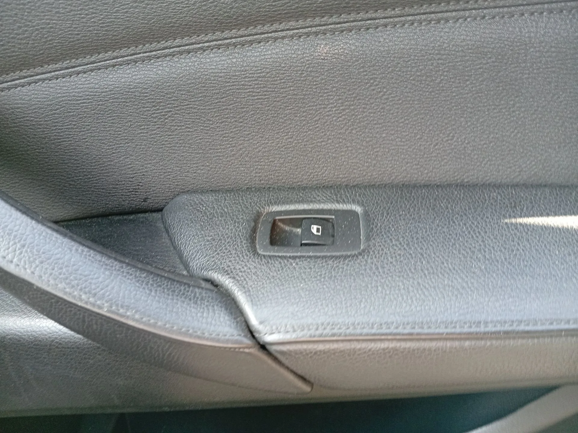 Mando Elevalunas Delantero Derecho para Bmw X5 (E70)