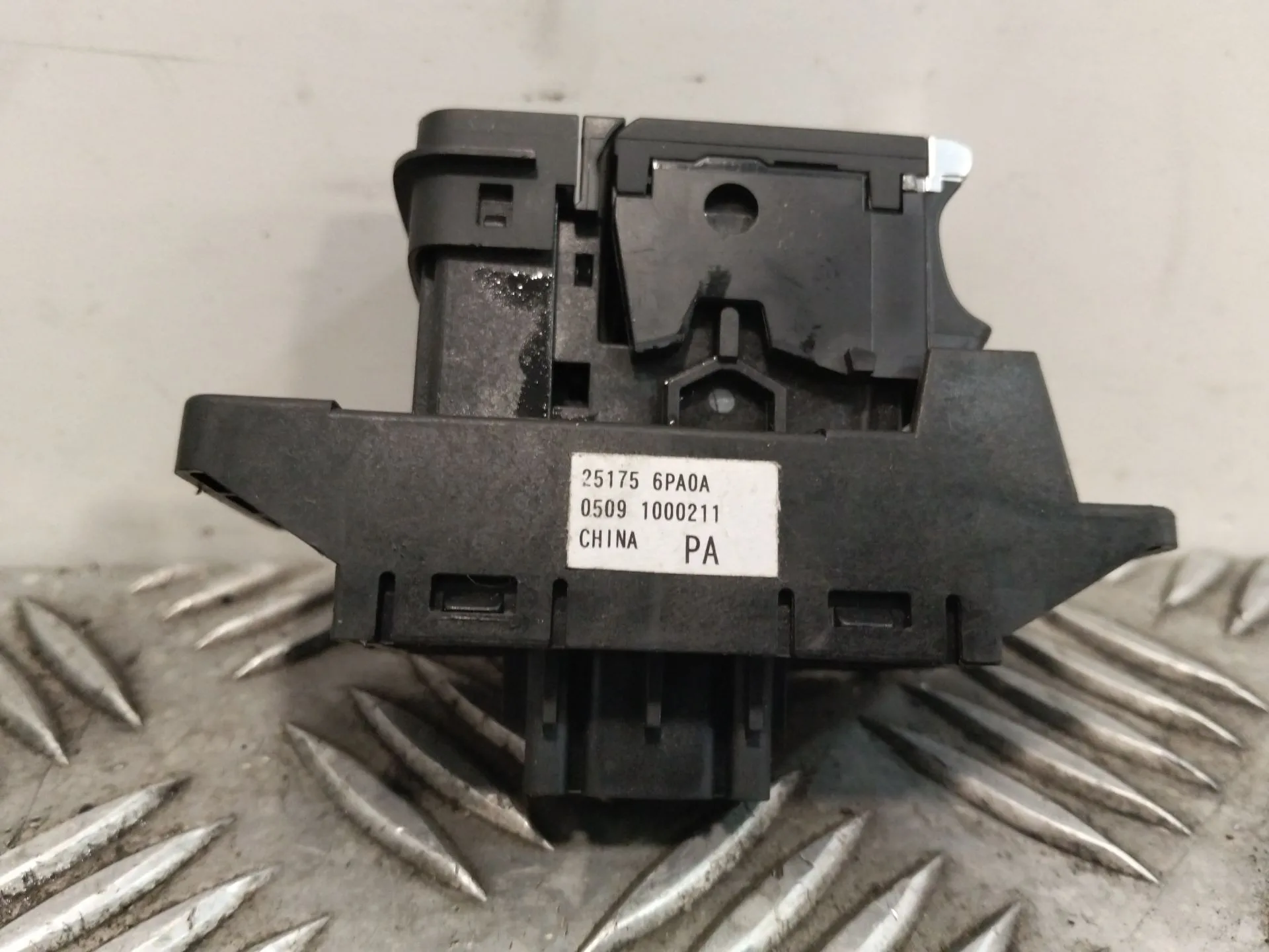 Freno De Mano Electrico para Nissan Juke (F16_)