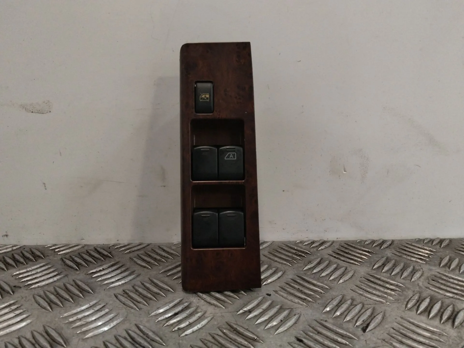 Mando Elevalunas Delantero Izquierdo para Nissan Pathfinder (R51)