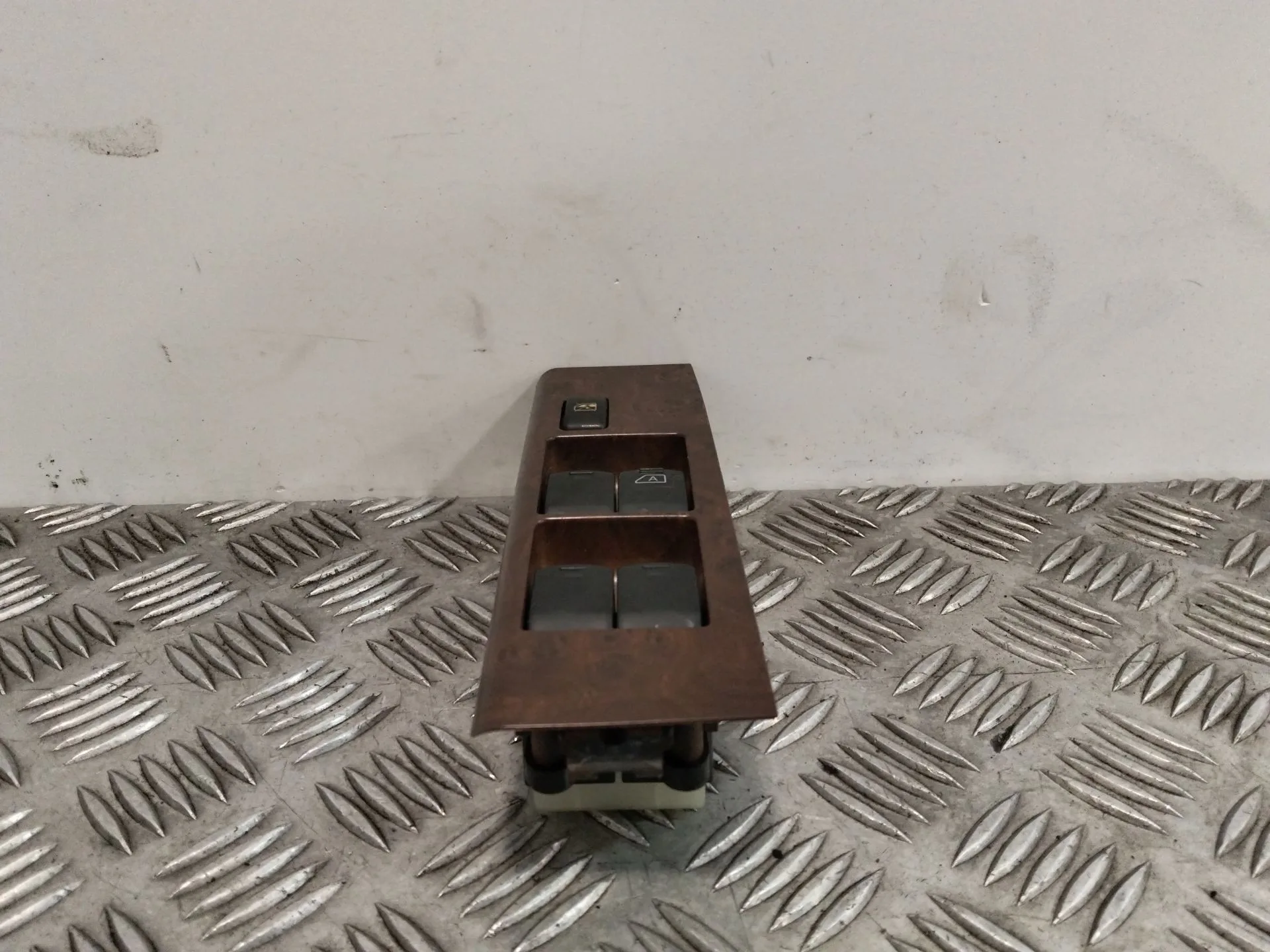 Mando Elevalunas Delantero Izquierdo para Nissan Pathfinder (R51)