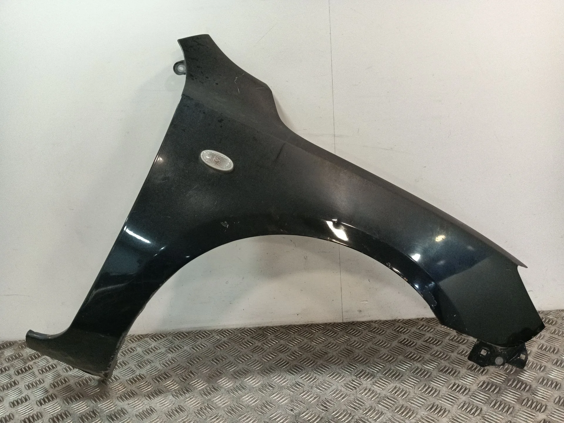 Aleta Delantera Derecha para Mazda 3 (Bk)