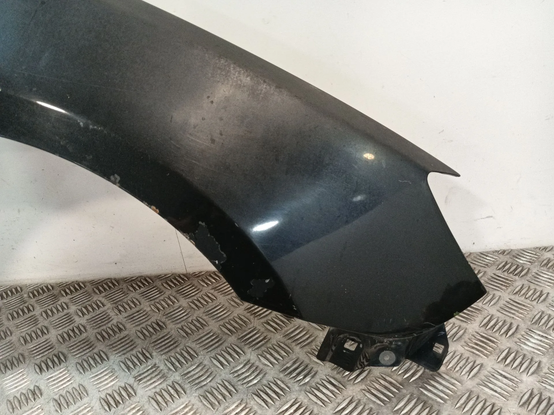 Aleta Delantera Derecha para Mazda 3 (Bk)