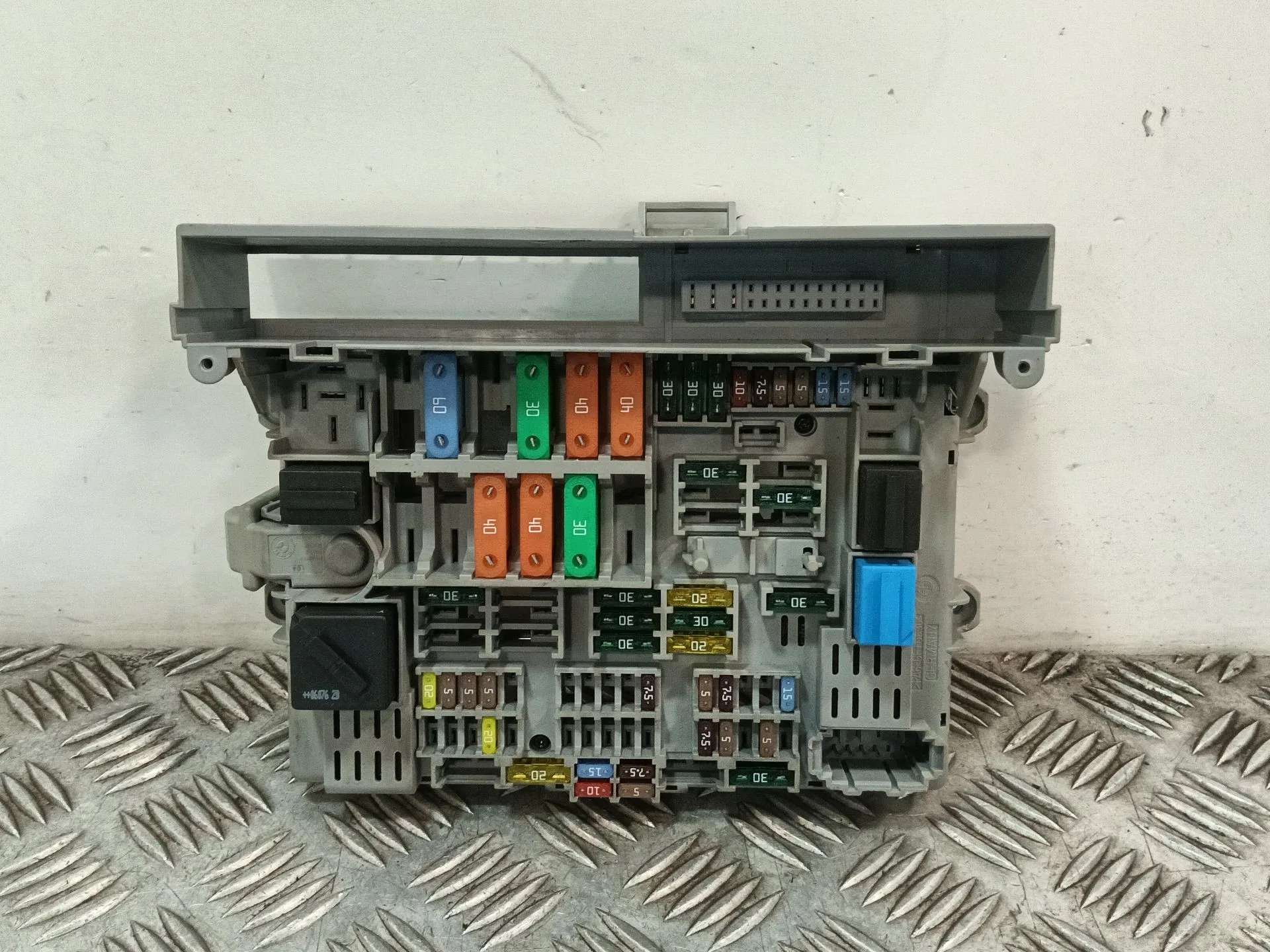 Caja Reles / Fusibles para Bmw Serie 3 Berlina (E90)