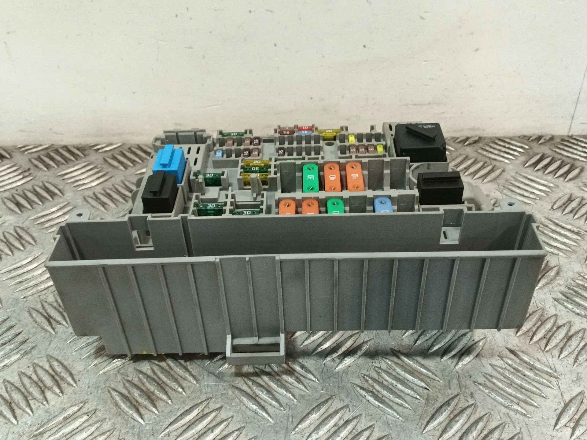 Caja Reles / Fusibles para Bmw Serie 3 Berlina (E90)