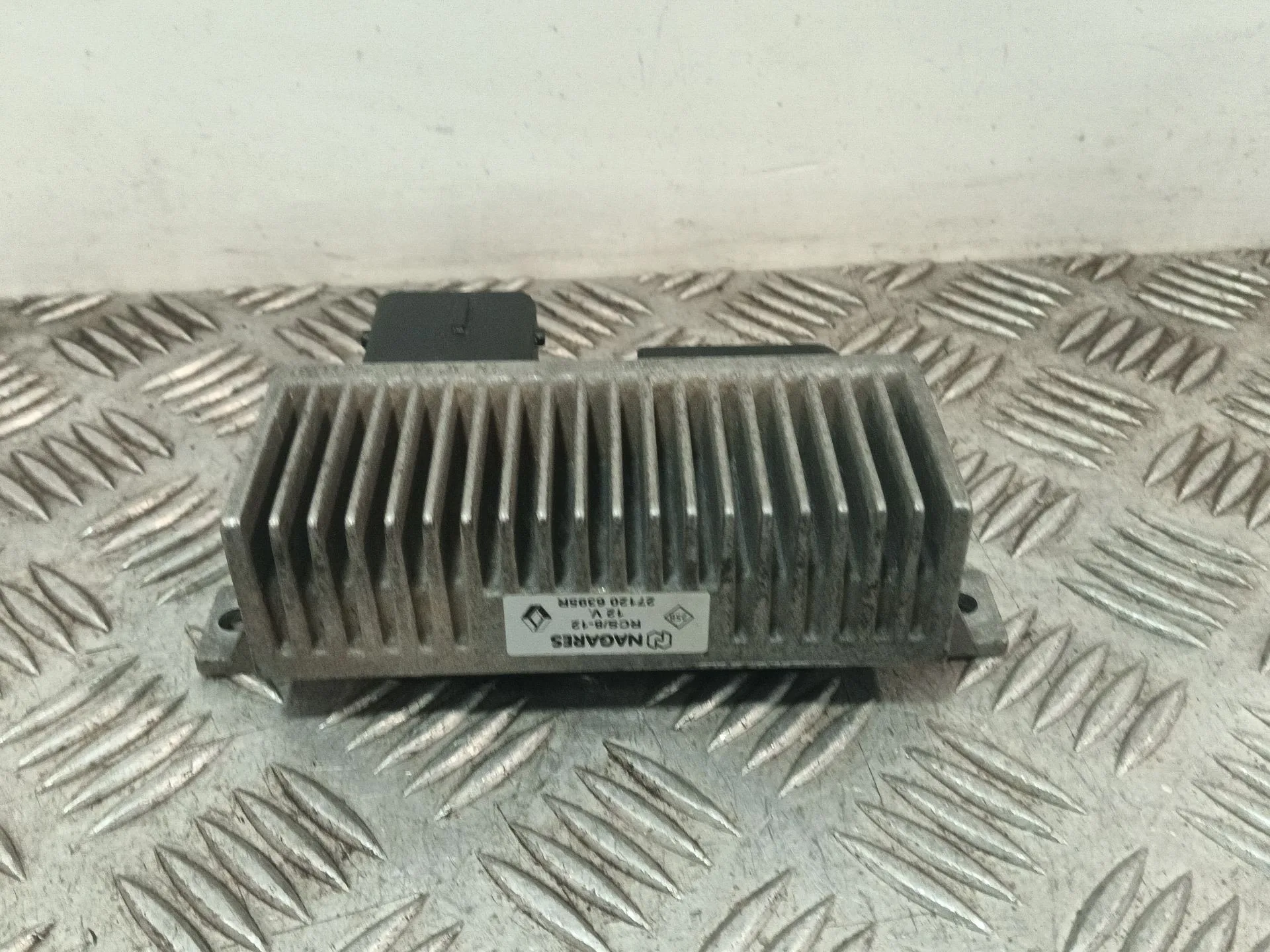 Caja Precalentamiento para Renault Master Iii Furgoneta (Fv)