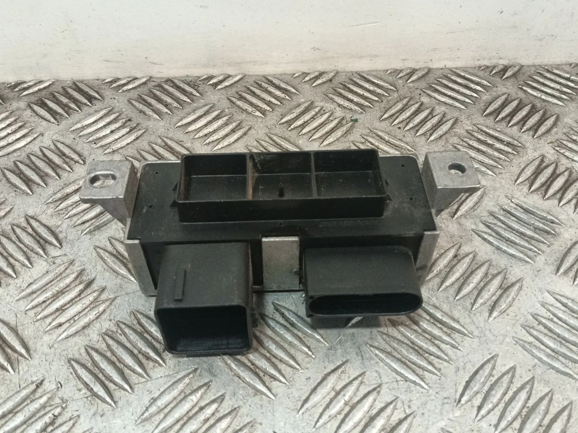 Caja Precalentamiento para Renault Master Iii Furgoneta (Fv)