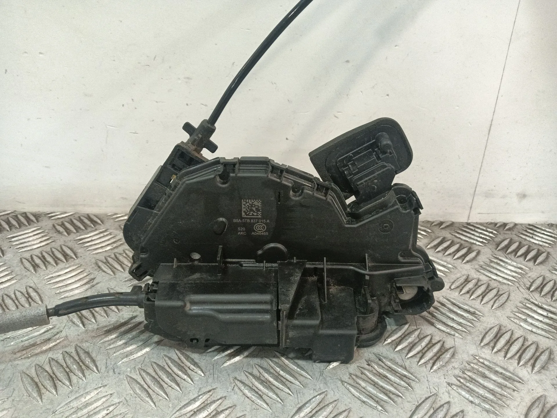 Cerradura Puerta Delantera Izquierda para Seat Ibiza (Kj1)