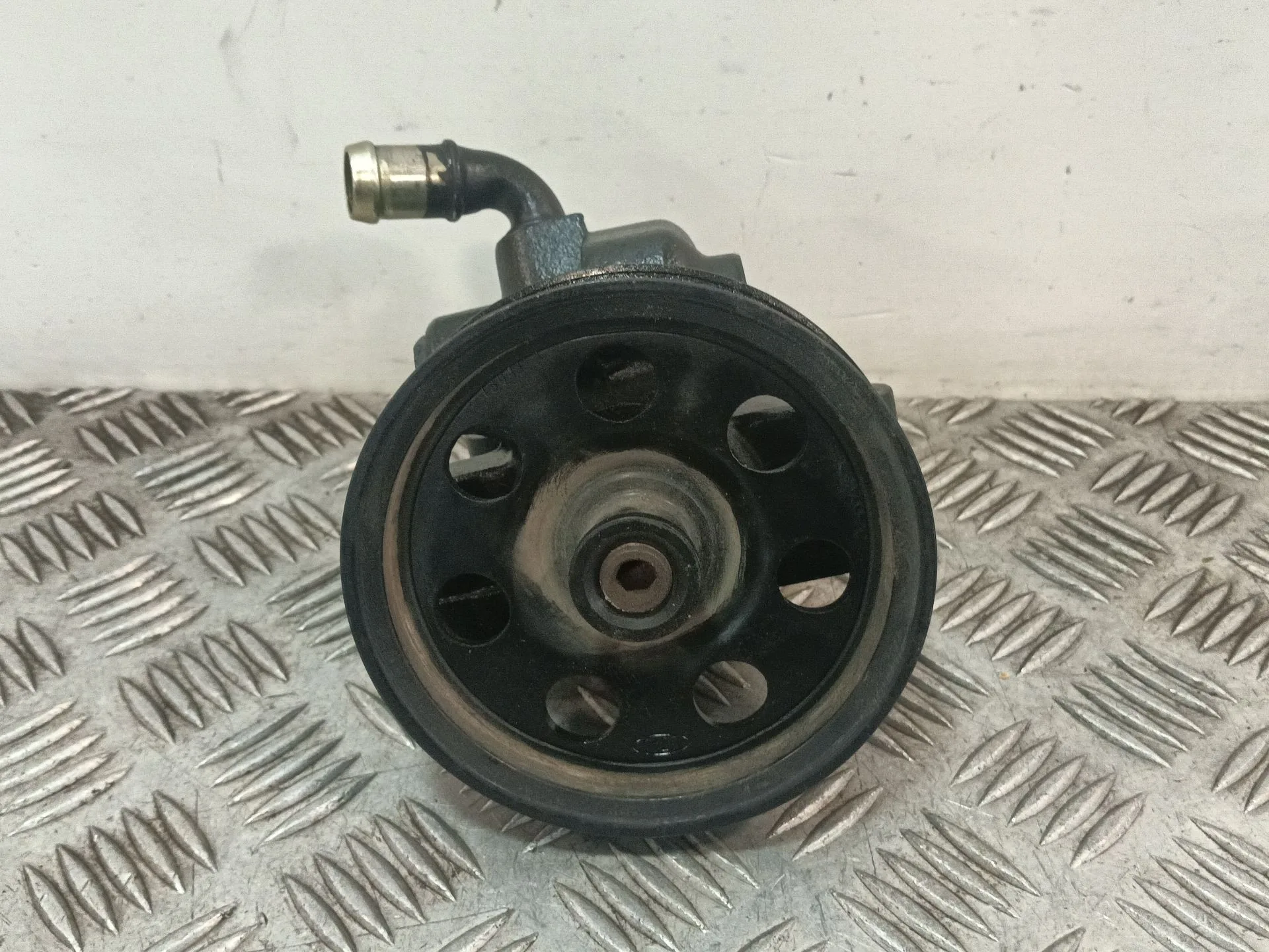 Bomba Direccion para Ford Focus I (Daw, Dbw)